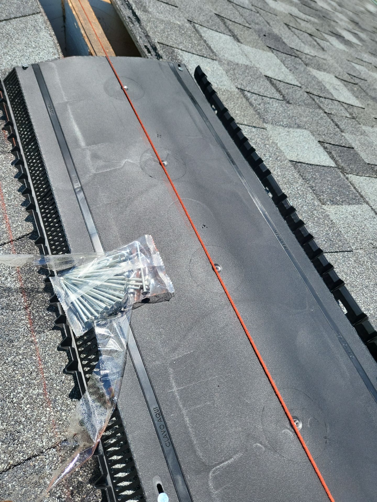 Atlas Pinnacle, Color, Coastal Granite, Drip Edge, Color, White by Eagle Eye Roofing