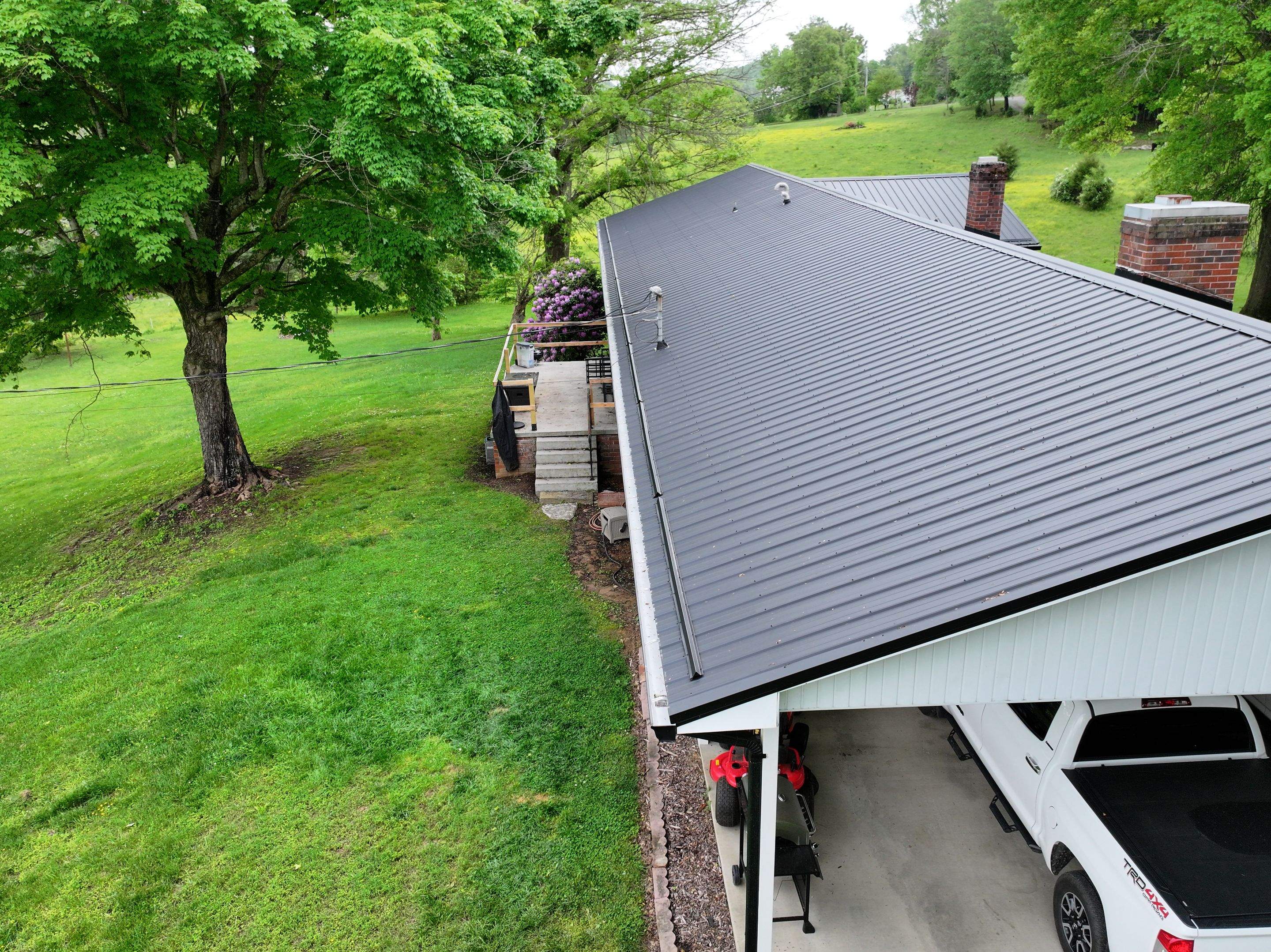 Roles Residence by Omnia Roofing