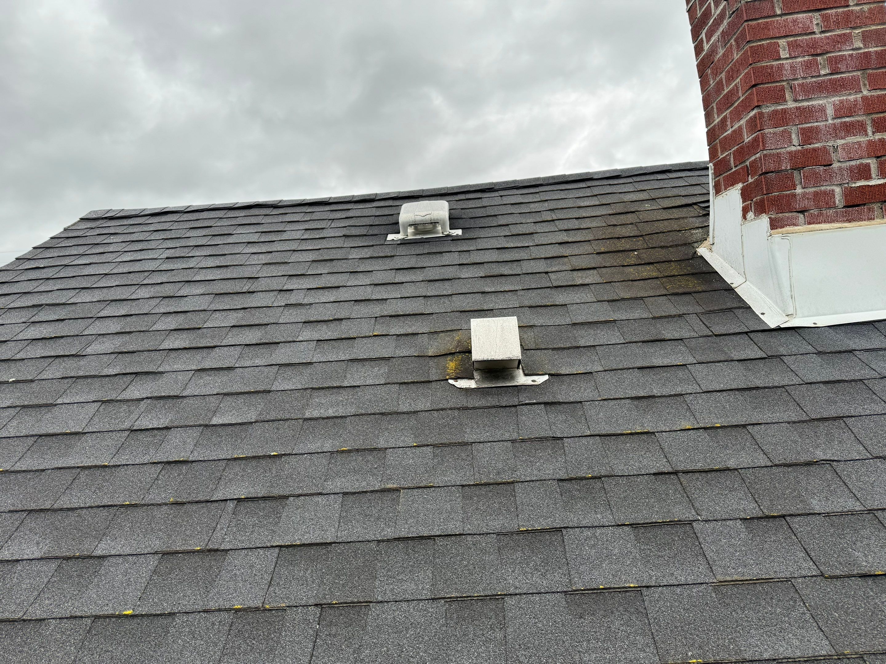 Residential Roofing Installation using Certainteed by GRACCO