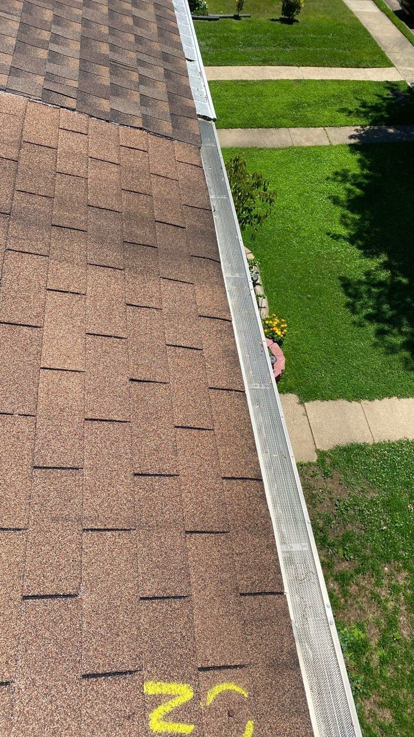 Springfield: CertainTeed Landmark Pro Designer Shingles in Max Def Pewterwood by RM Banning, Inc.