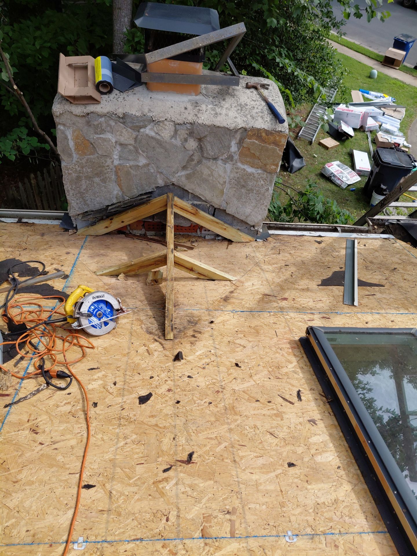 Springfield: Roof Replacement with CertainTeed Landmark Pro in Max Def Evergreen by RM Banning, Inc.