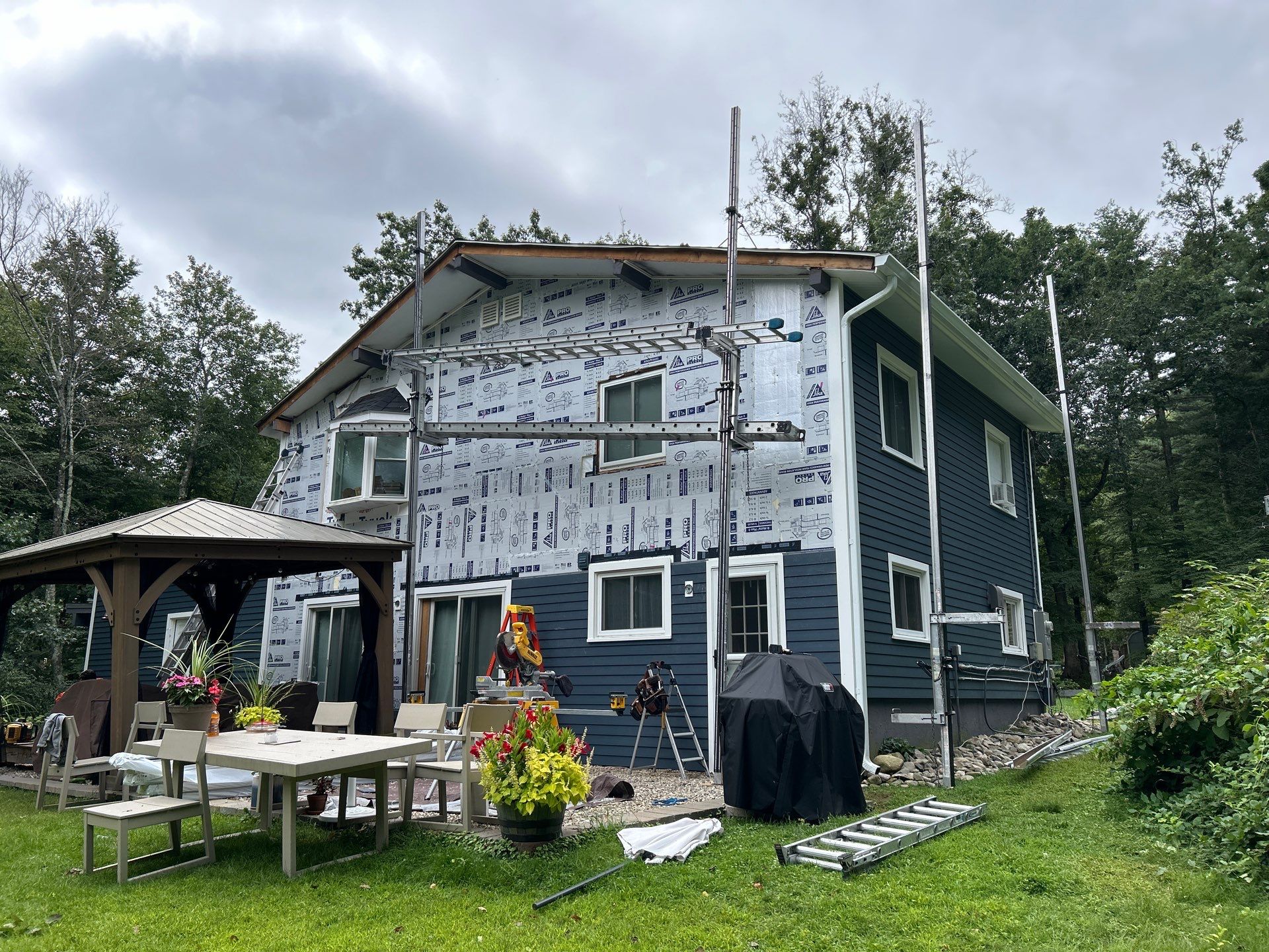 Everlast Composite installed in Acton, MA by UBrothers Construction