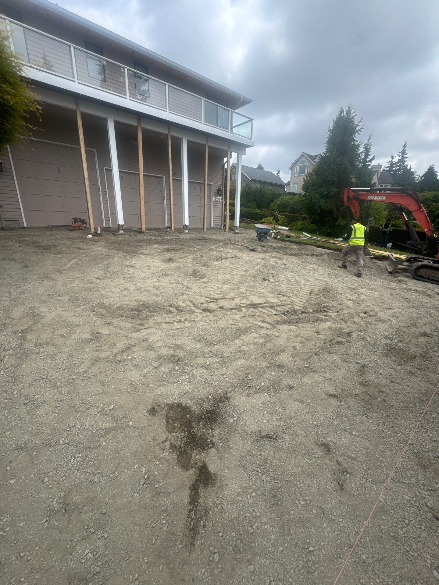 Concrete Driveway Repair | Edmonds  by Jireh Asphalt & Concrete Inc 
