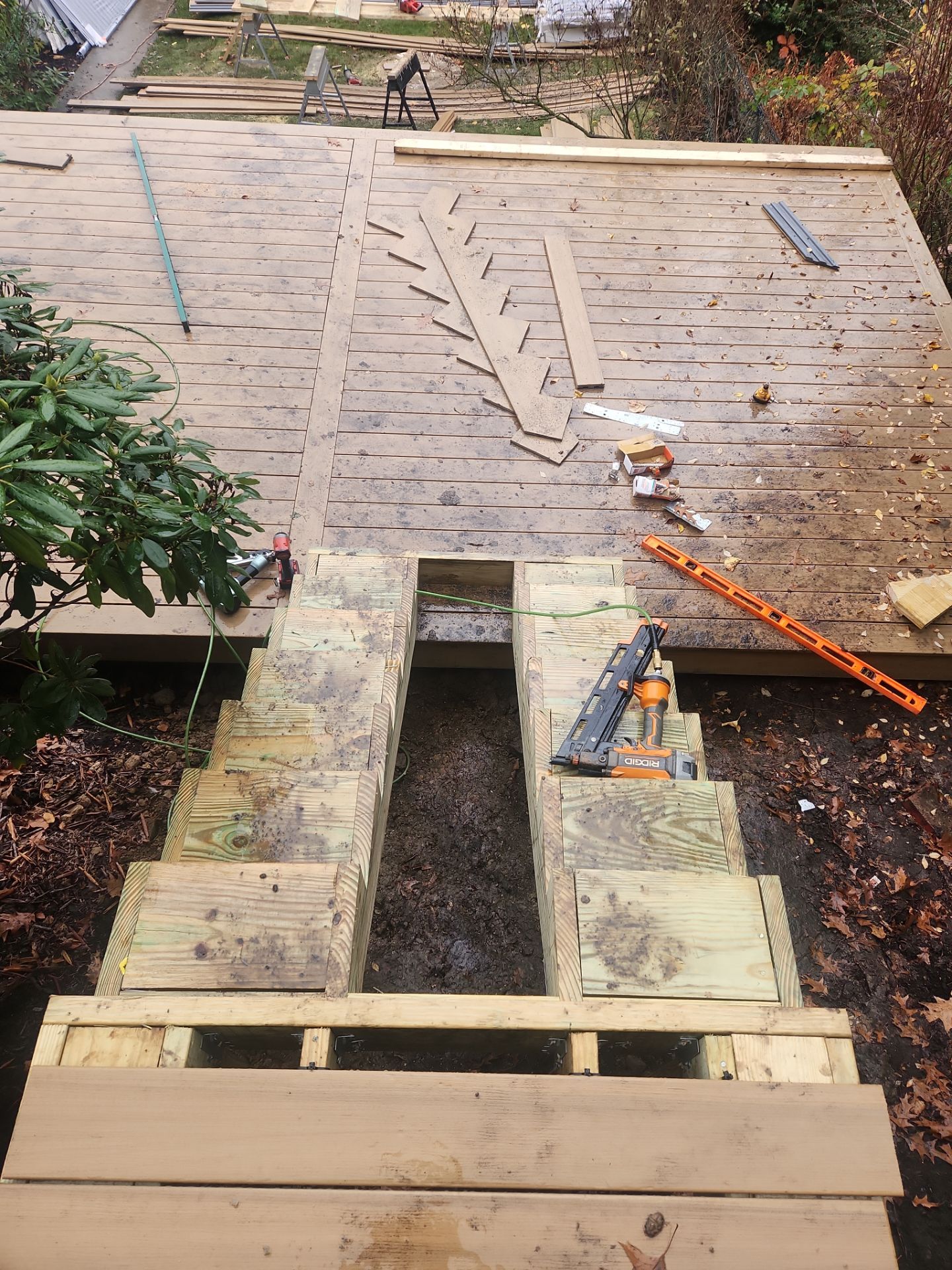 Deck by Cousins Roofing Siding & Decks