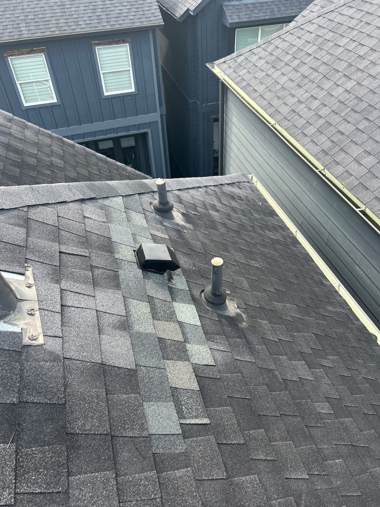 Residential Roofing Repair using Owen's Corning Duration (Lifetime) Shingles by Roof Repair Company