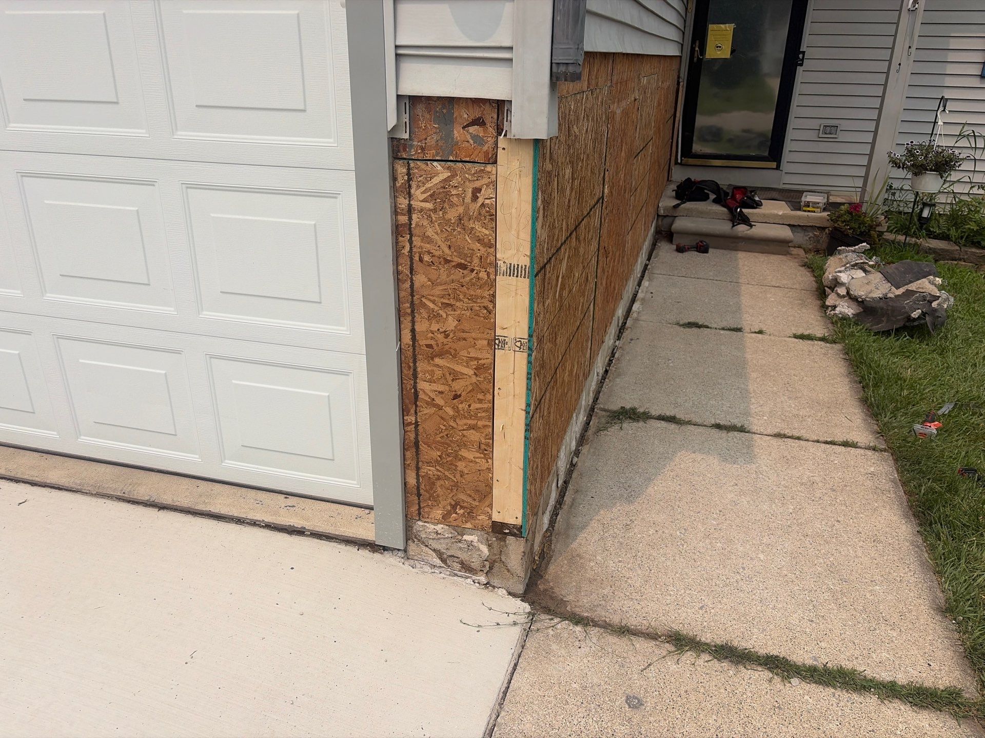 Siding Replacement using Wood Grain by 180 Contractors