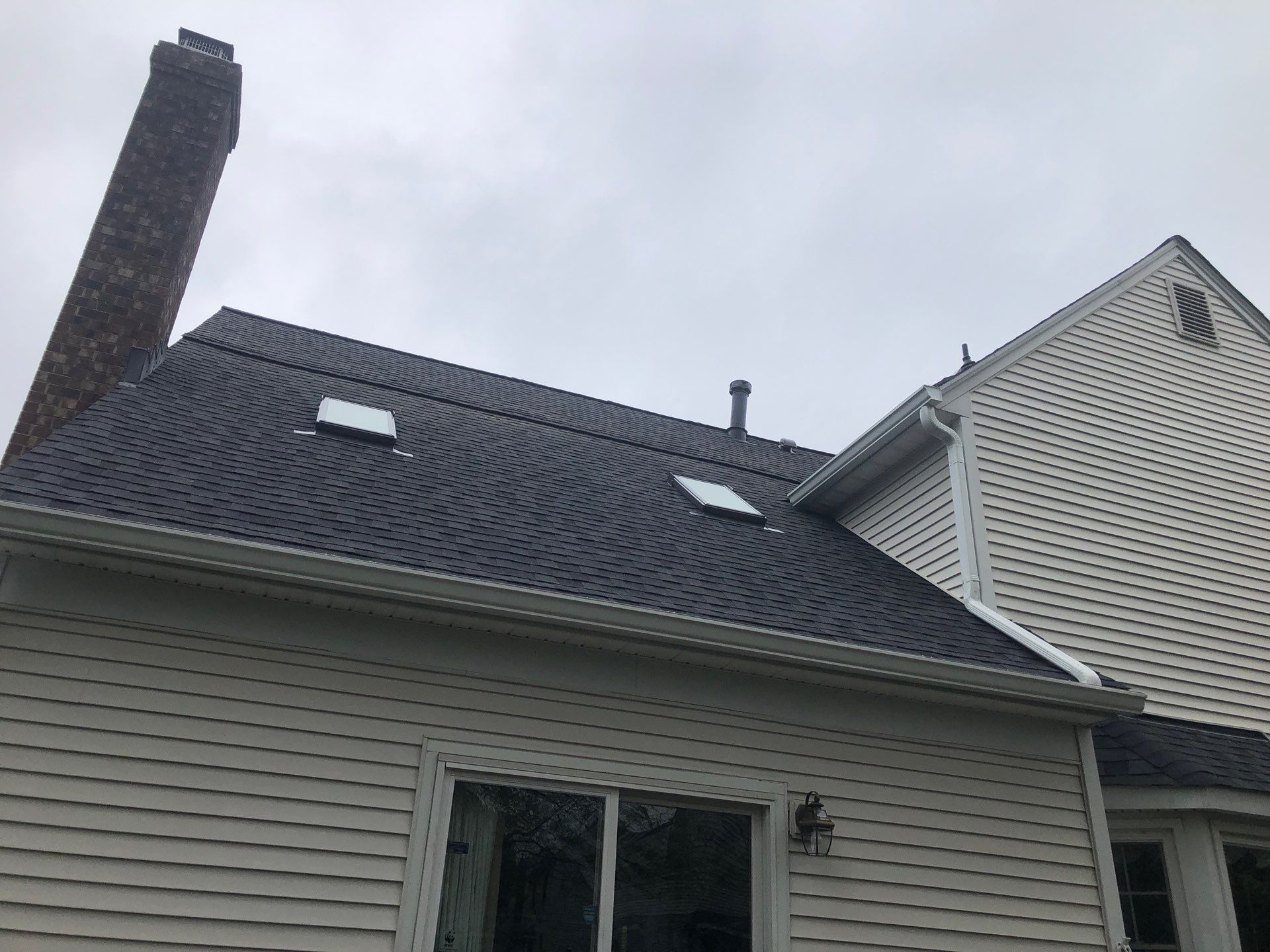 Vienna: CertainTeed Landmark Pro Designer Shingles in Max Def Moire Black by RM Banning, Inc.