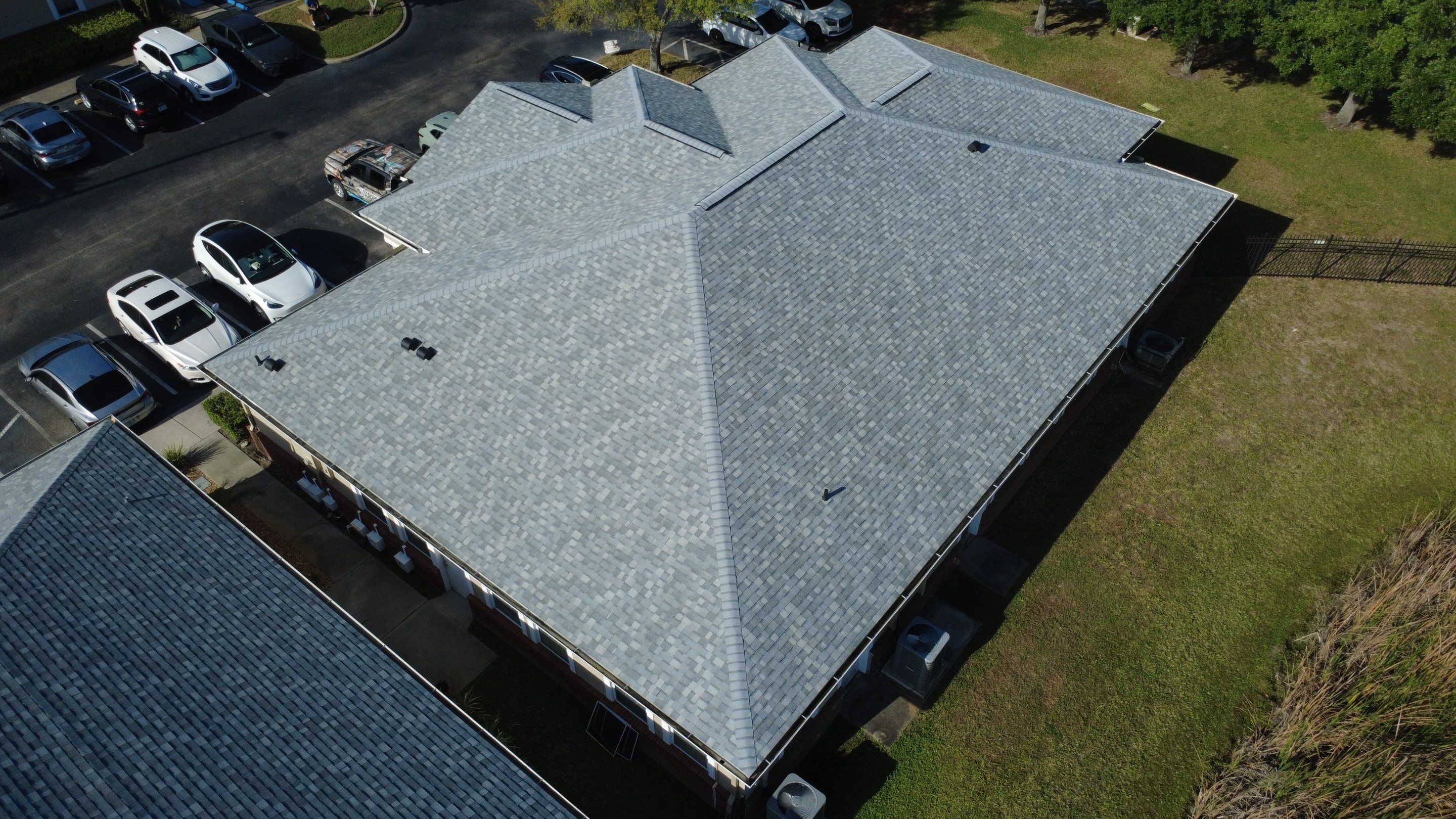 Roof Replacement in Lutz, FL by Steadfast Roofing 