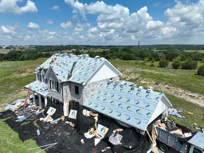 Residential Roofing Installation using Malarkey Highlander Brilliant Black