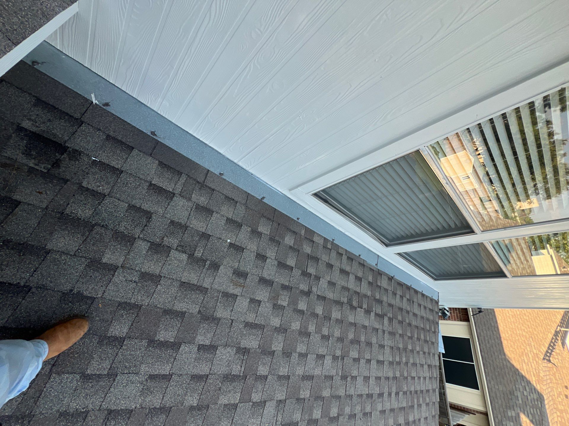 Hail Damage using Owen's Corning Duration (Lifetime) Shingles by Roof Repair Company
