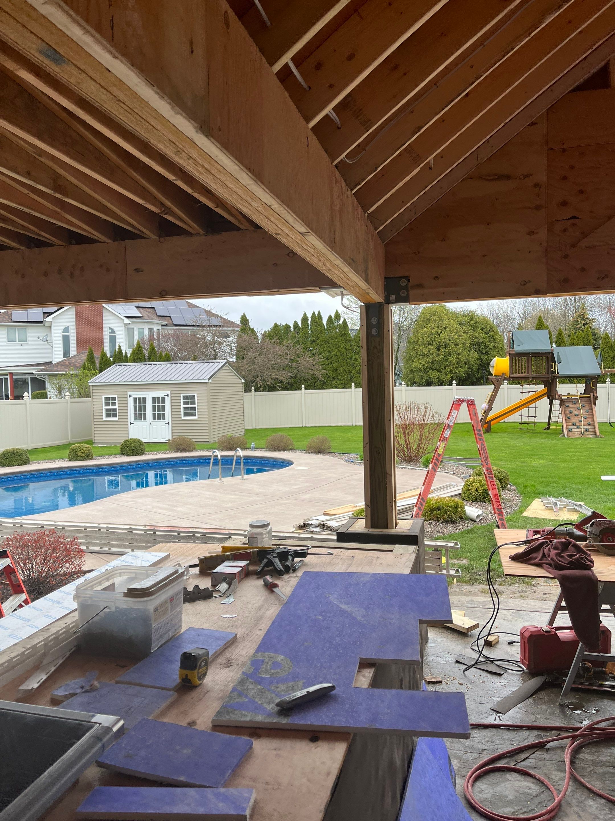 Outdoor Living Addition by Ivy Lea Construction