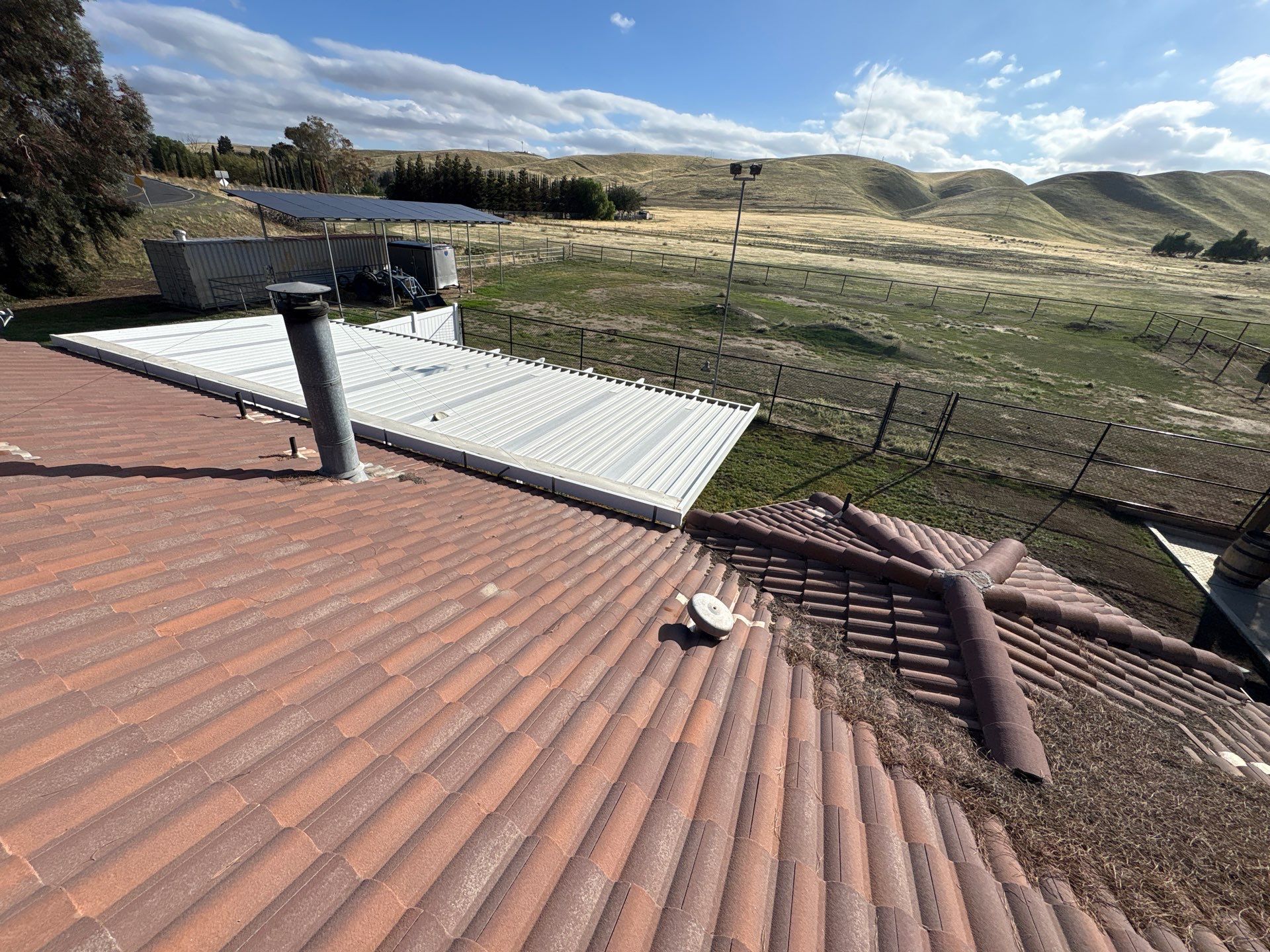 Metal Roofing by Straight Edge Roofing Inc