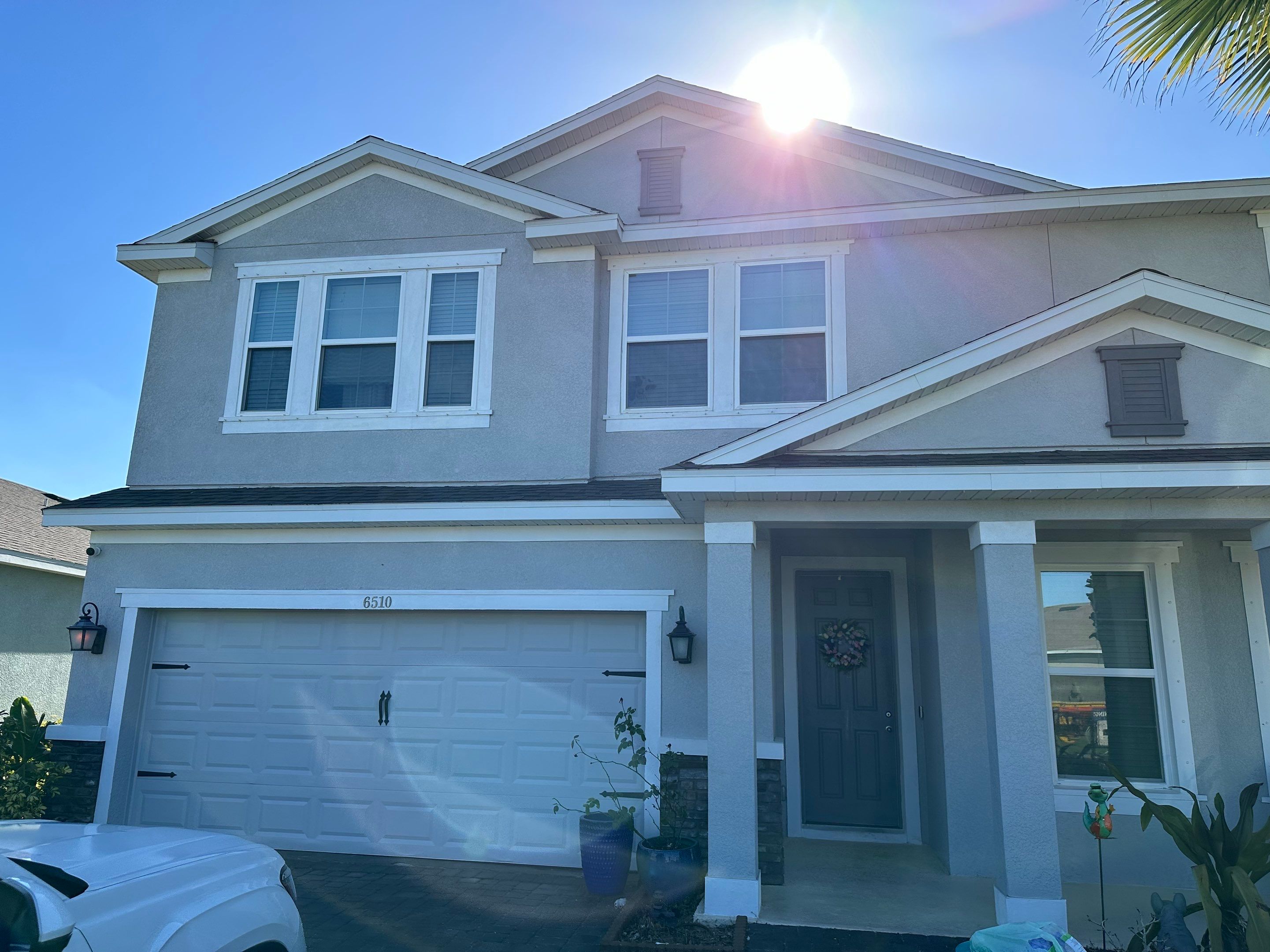2-Story House Wash & Paver Driveway Cleaning in Trevesta Community, Palmetto, FL | Sunshine AquaWash by Sunshine AquaWash