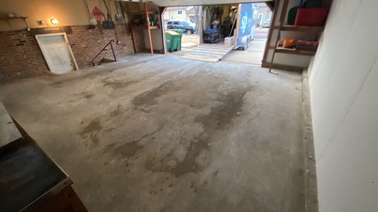 Garage using Mount Everest by Select Painting, Coatings & Garage Cabinets