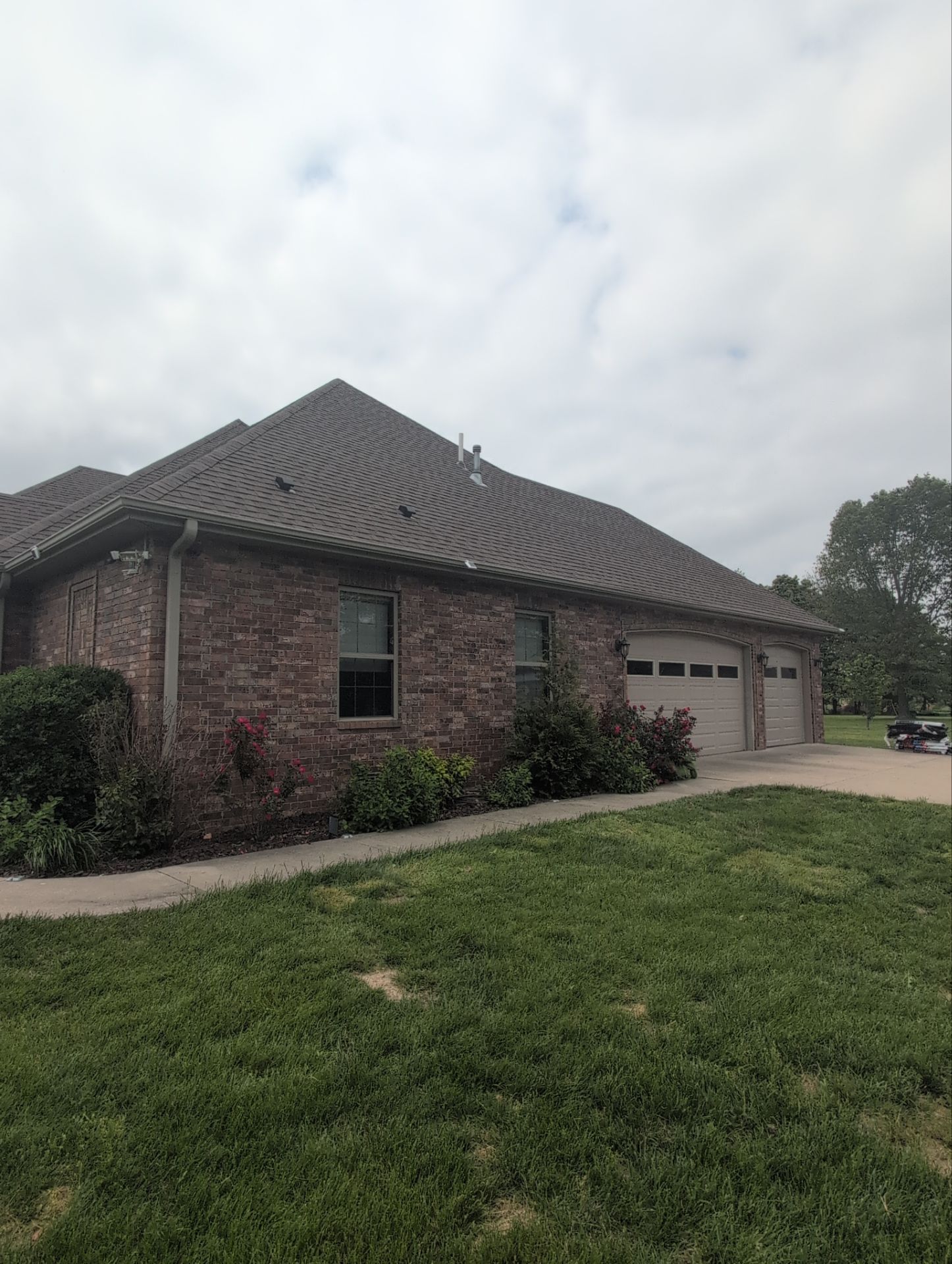 Roof Replacement & Seamless Gutters in Ozark by Table Rock Design + Build