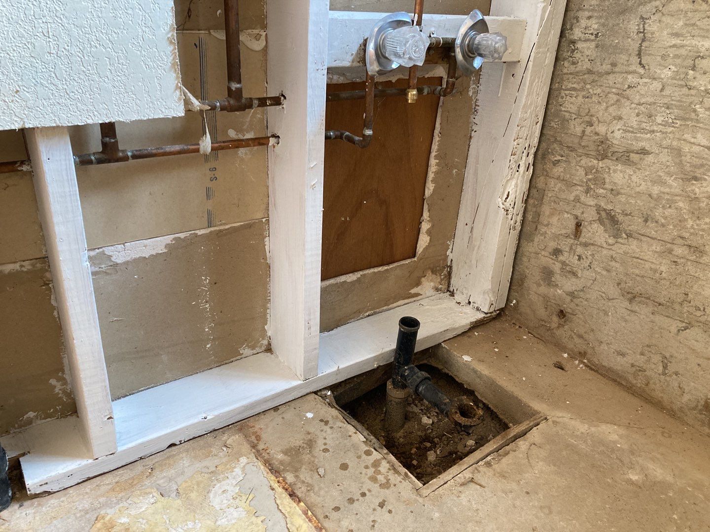 Mold Remediation in Bathroom by Accountable Home Services