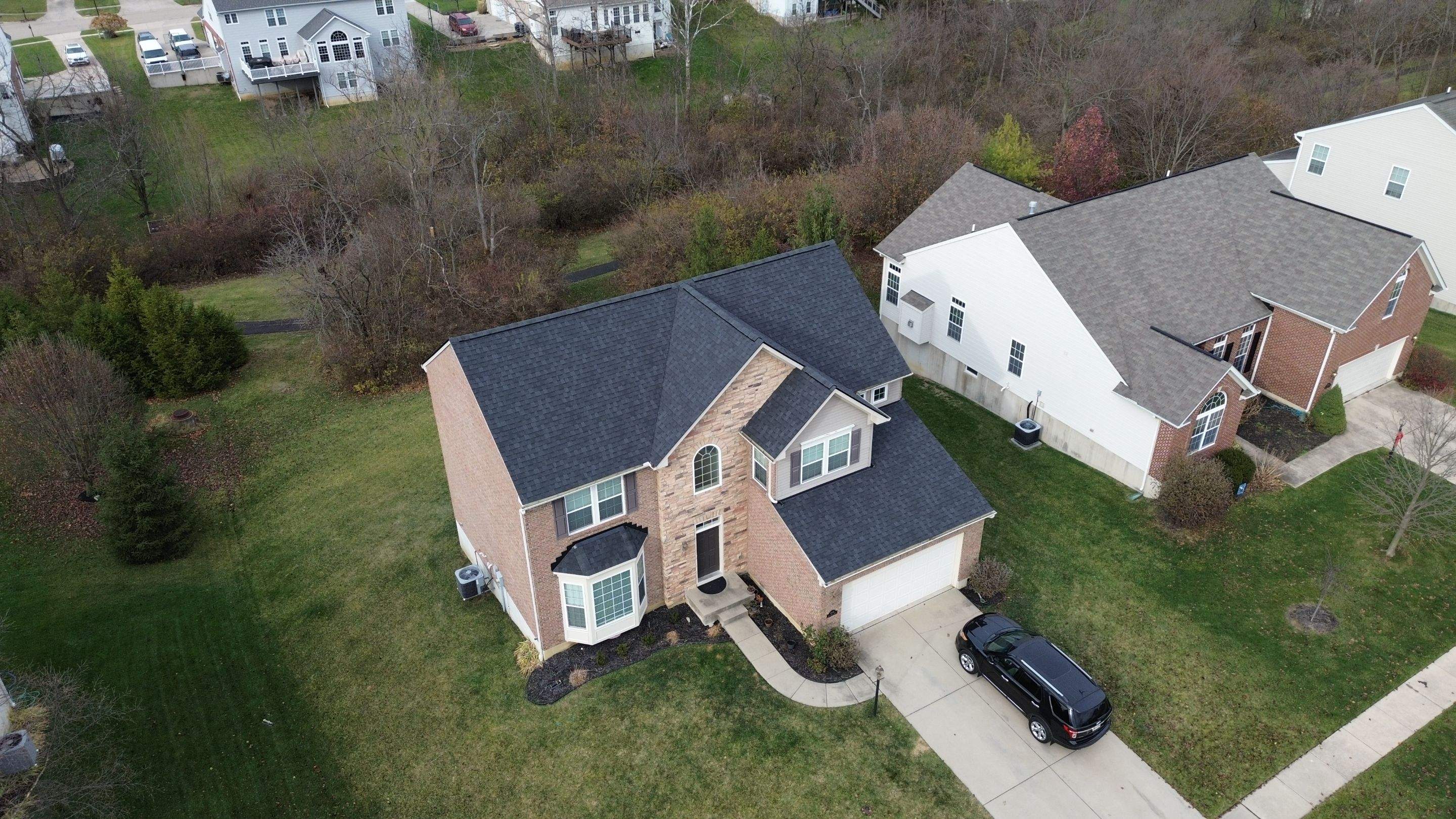 Liberty Township - Pristine Black by Tamlin Roofing