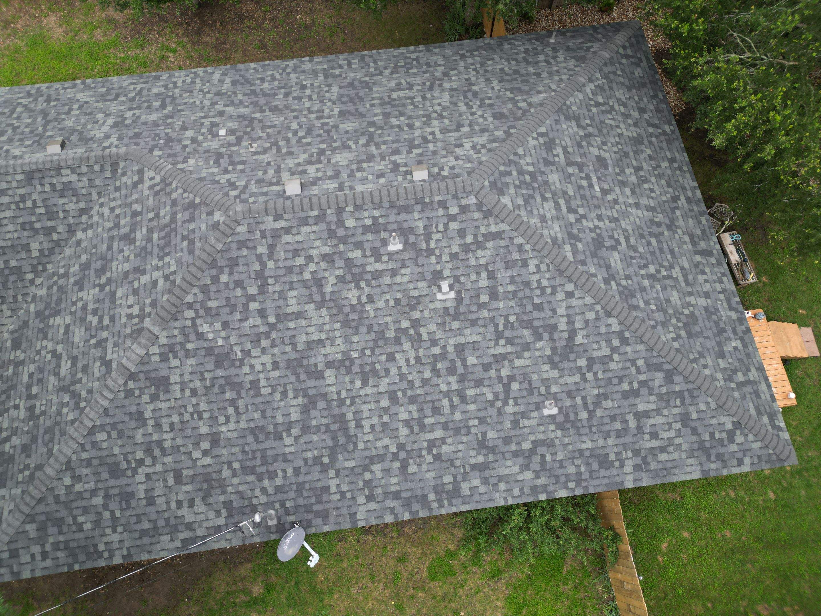 Estate Gray - Owens Corning TruDefinition Duration by RoofsOnly.com