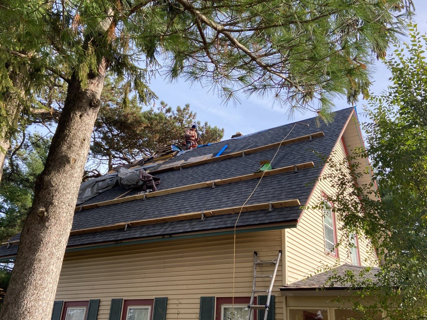 Roof Replacement using CertainTeed Landmark by 180 Contractors