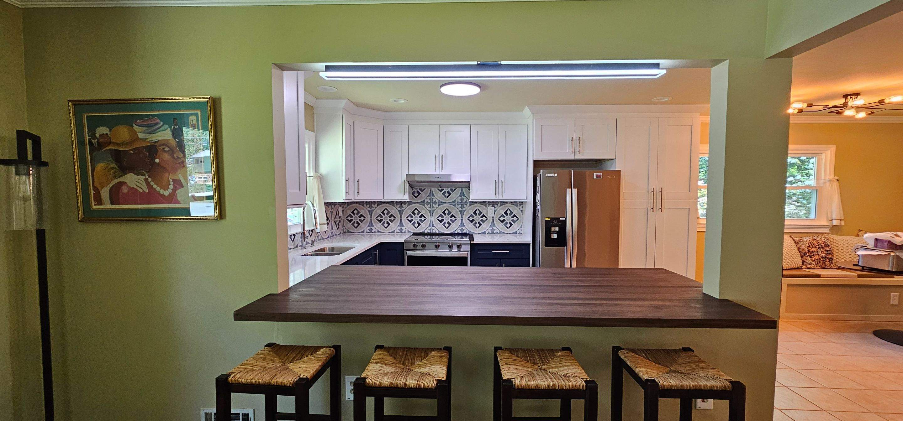 Kitchen Open Concept by Ajayi Design and Construction 