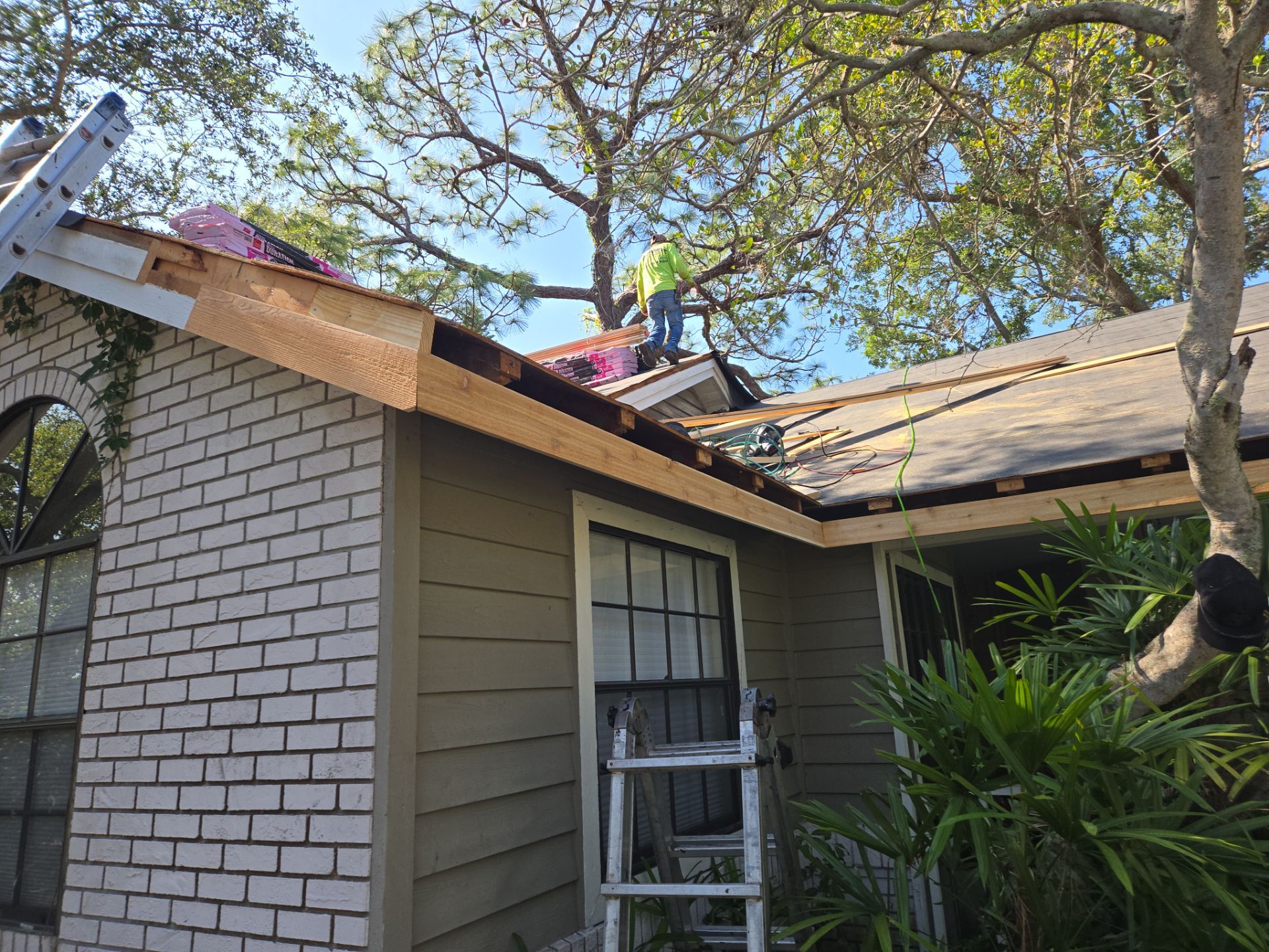 Project in Clearwater 33760 by Mitchell Roofing Company LLC 