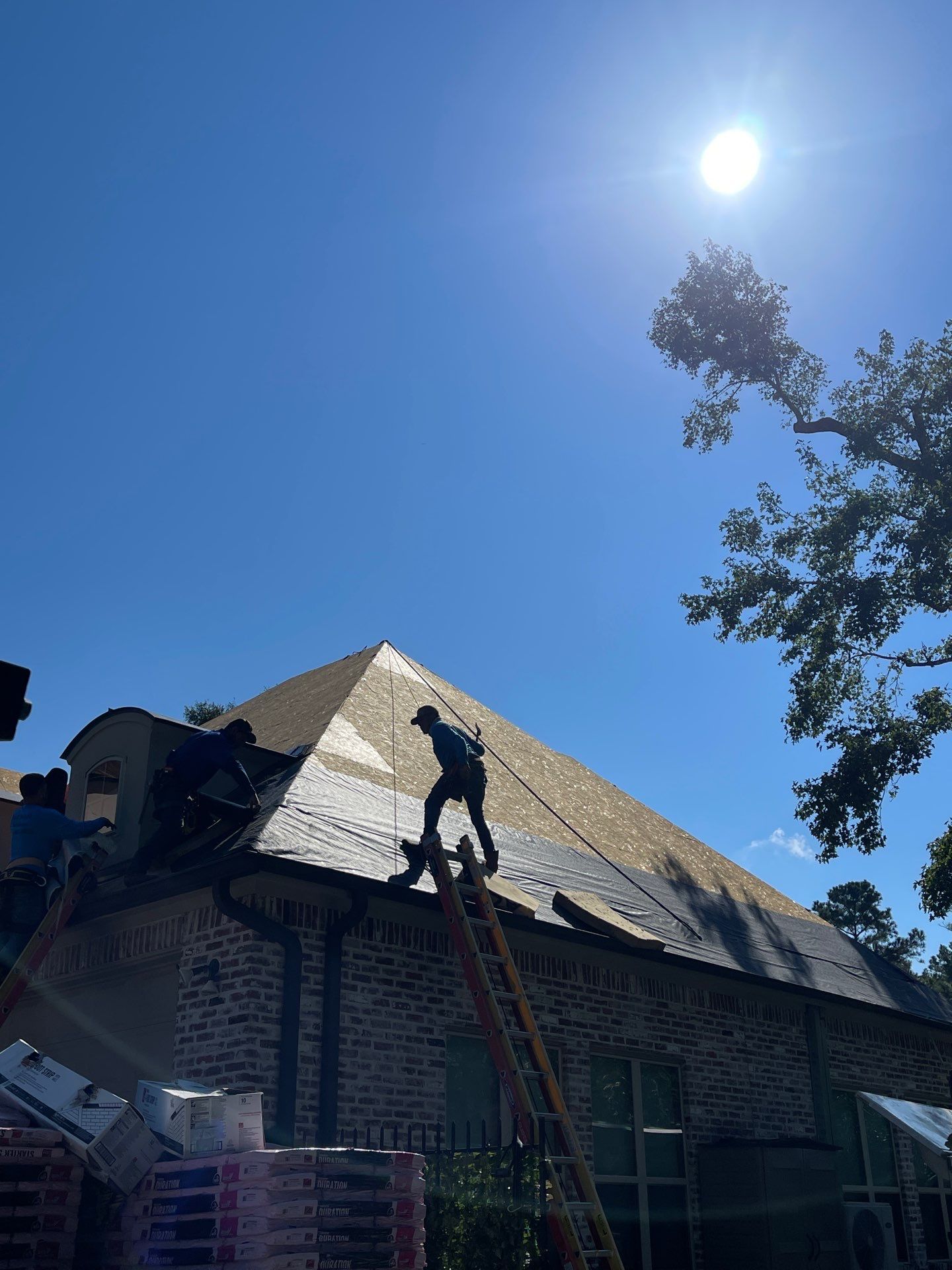 Residential Roofing Installation using Owen's Corning Duration (Lifetime) Shingles by Roof Repair Company