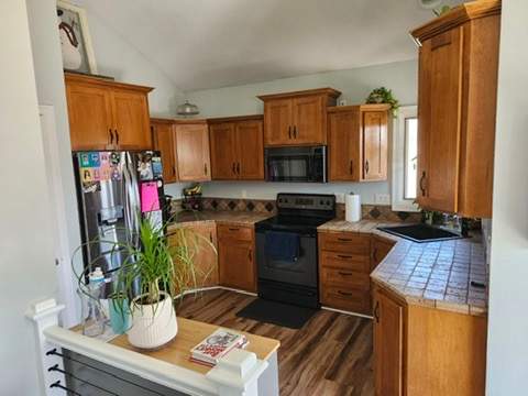 Gretna Backsplash by Bennett Home Improvement LLC
