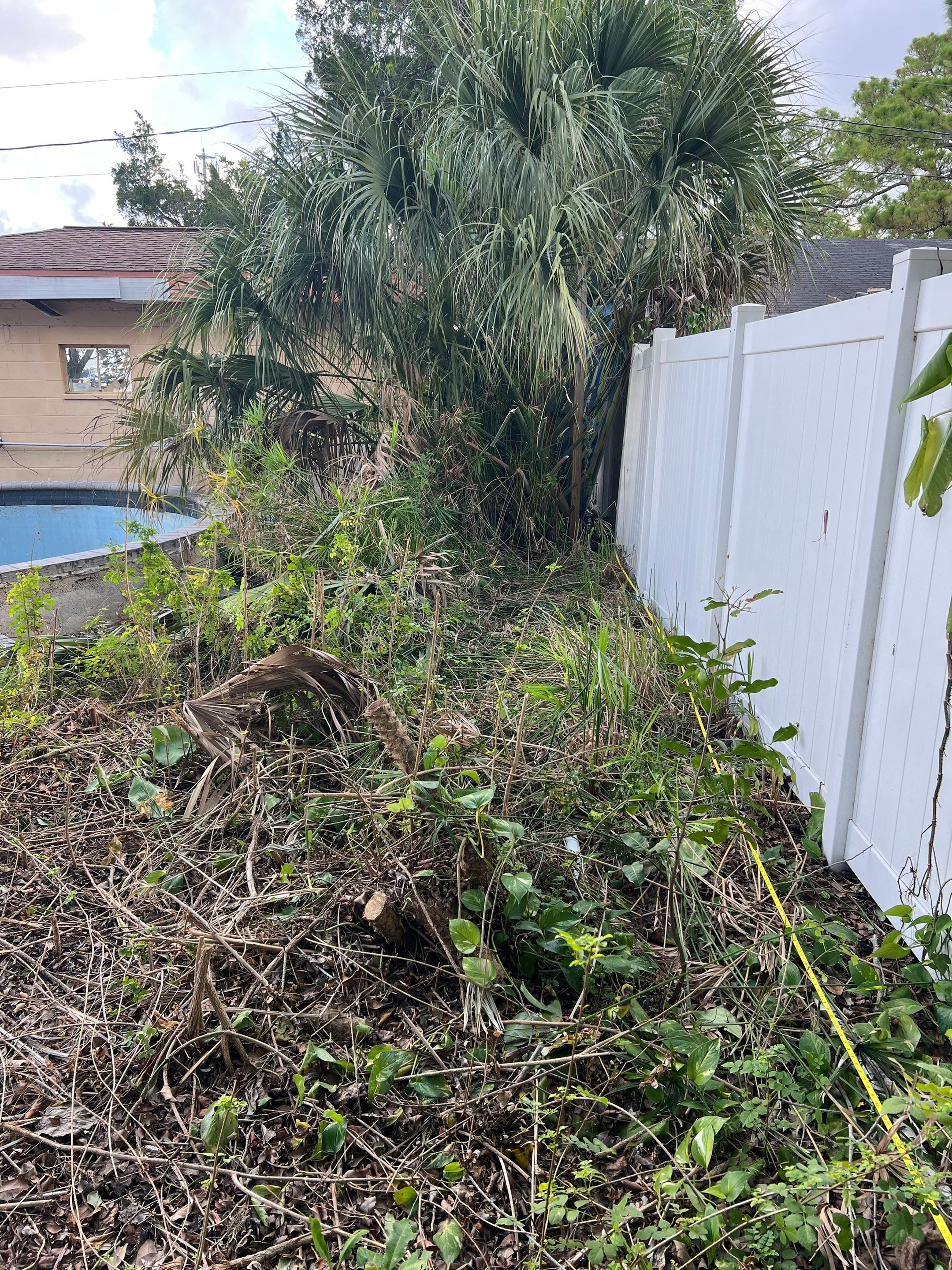 Bradenton, FL 6ft. Tall White Vinyl Privacy Fence  by Asap fence and gates, LLC