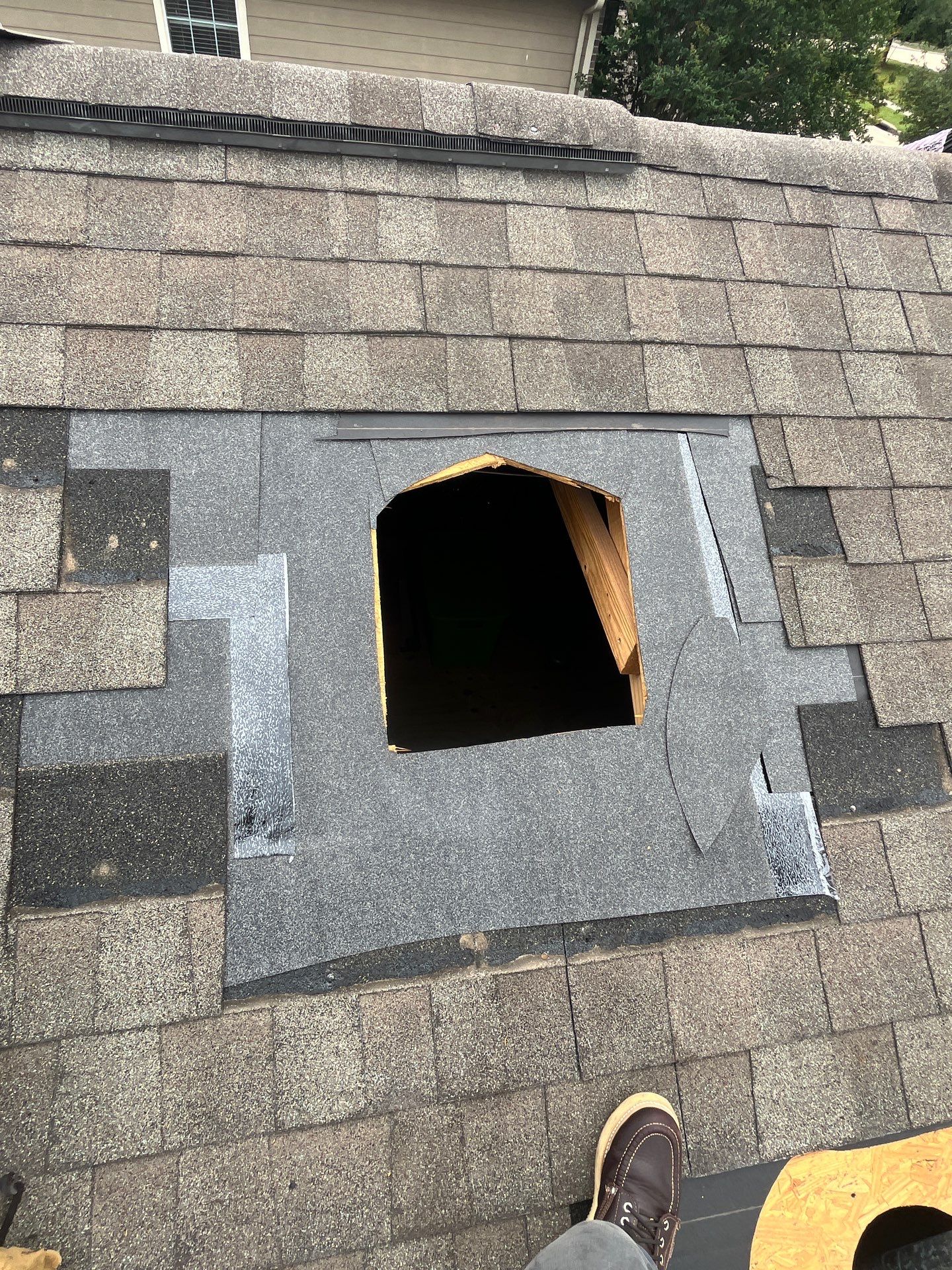 Hail Damage using Owen's Corning Duration (Lifetime) Shingles by Roof Repair Company