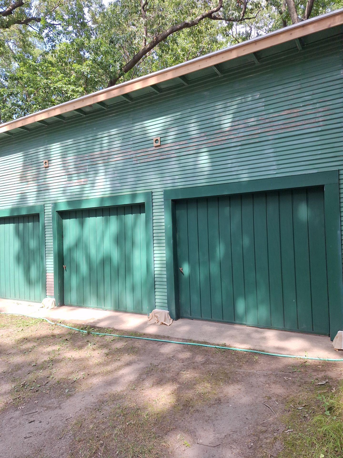 Garage Repaint & Lead-Safe Restoration by Gordon Painting