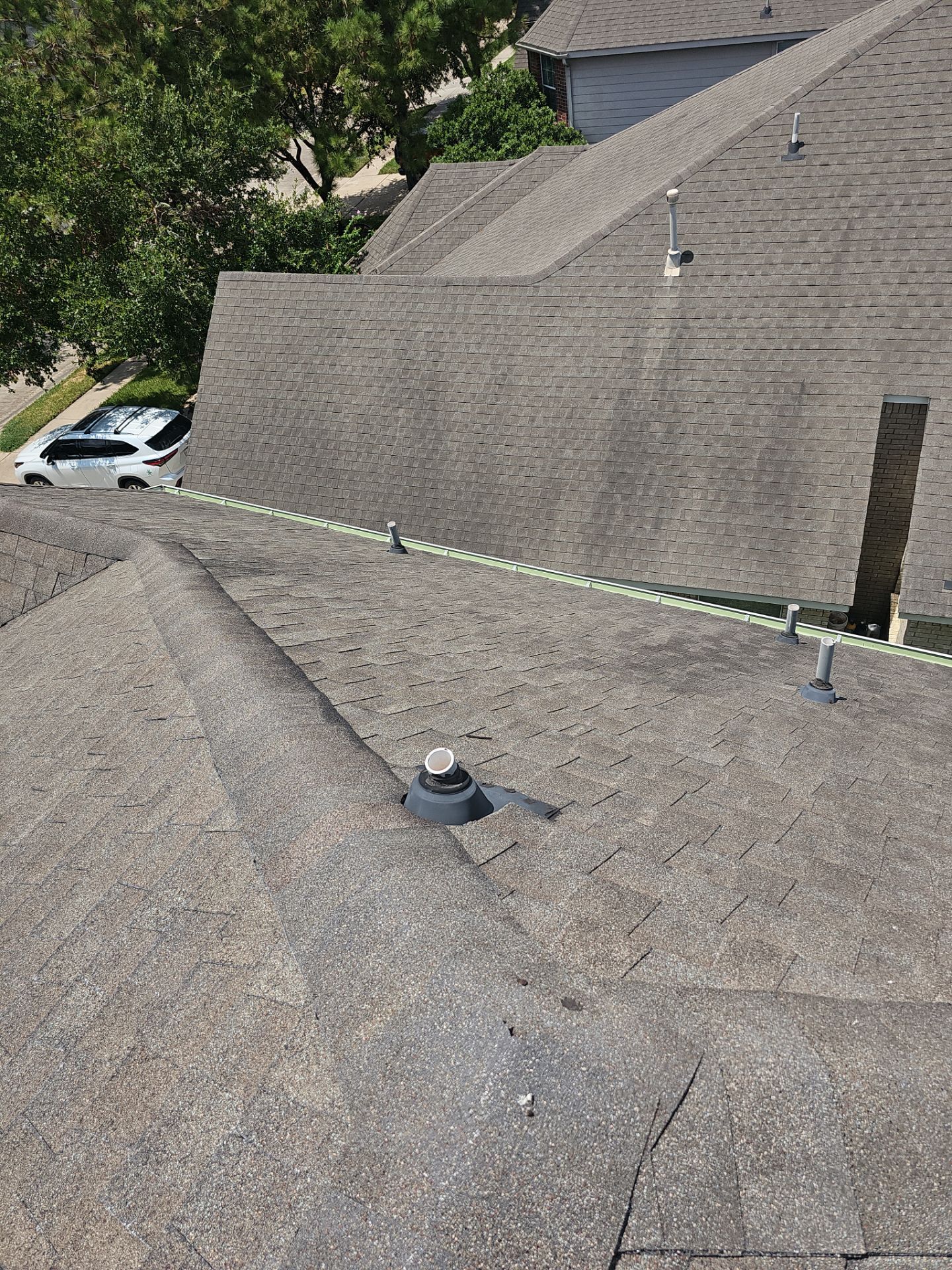 Hail Damage using Owen's Corning Duration (Lifetime) Shingles by Roof Repair Company