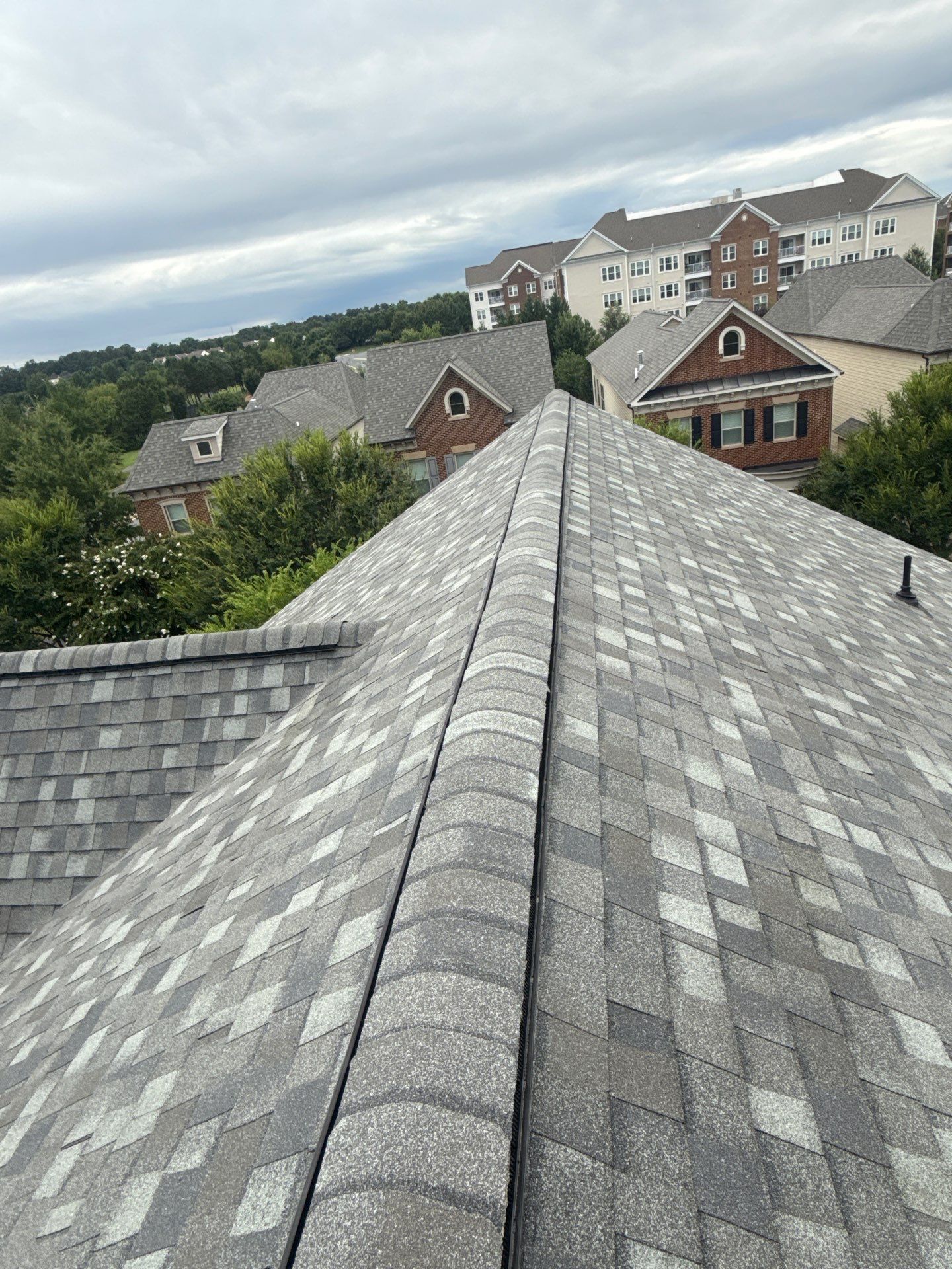 Ashburn: Residential Roof Replacement  with CertainTeed Landmark Pro in Max Def Georgetown Gray by RM Banning, Inc.