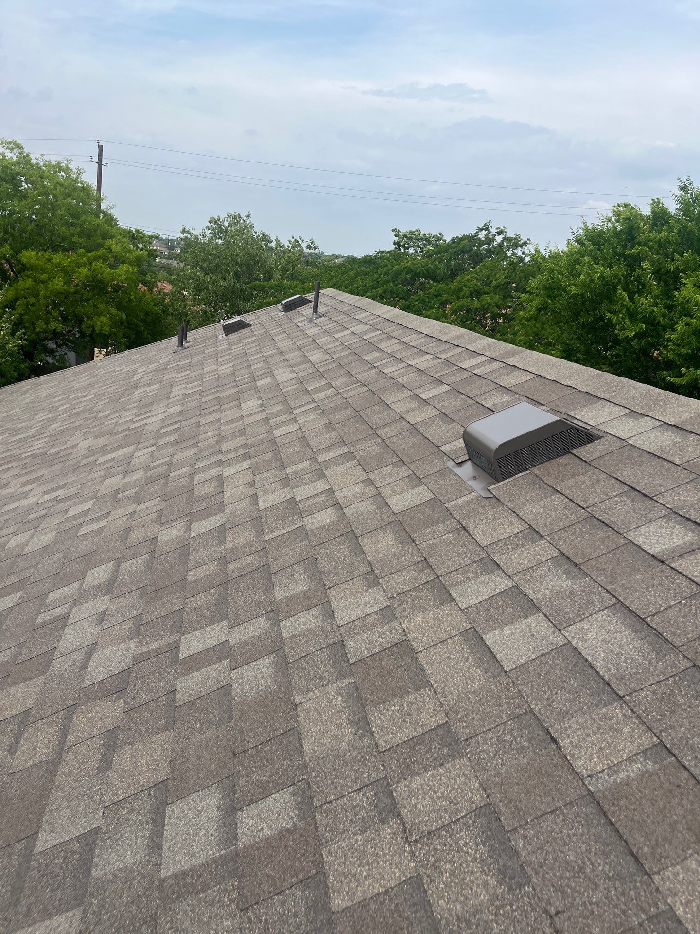Residential Roofing Installation using Owens Corning Oakridge by Kstylez Roofing & Construction