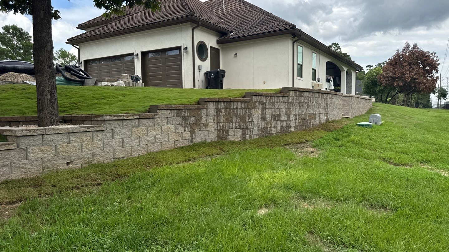 🏡 Duane’s Complete Retainer Wall & Hardscape Walkway by Texas Urban Elements