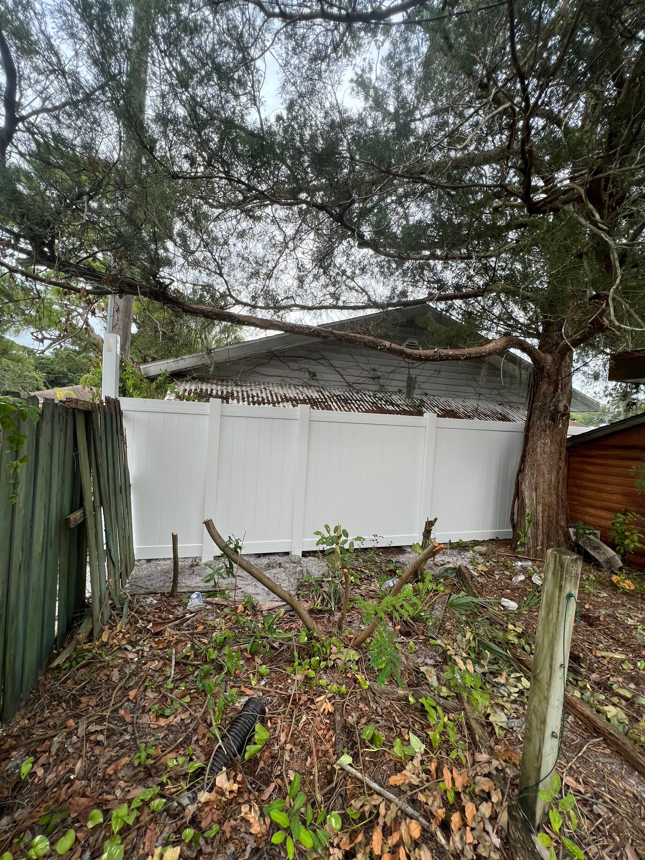 Bradenton, FL 6ft. Tall White Vinyl Privacy Fence  by Asap fence and gates, LLC