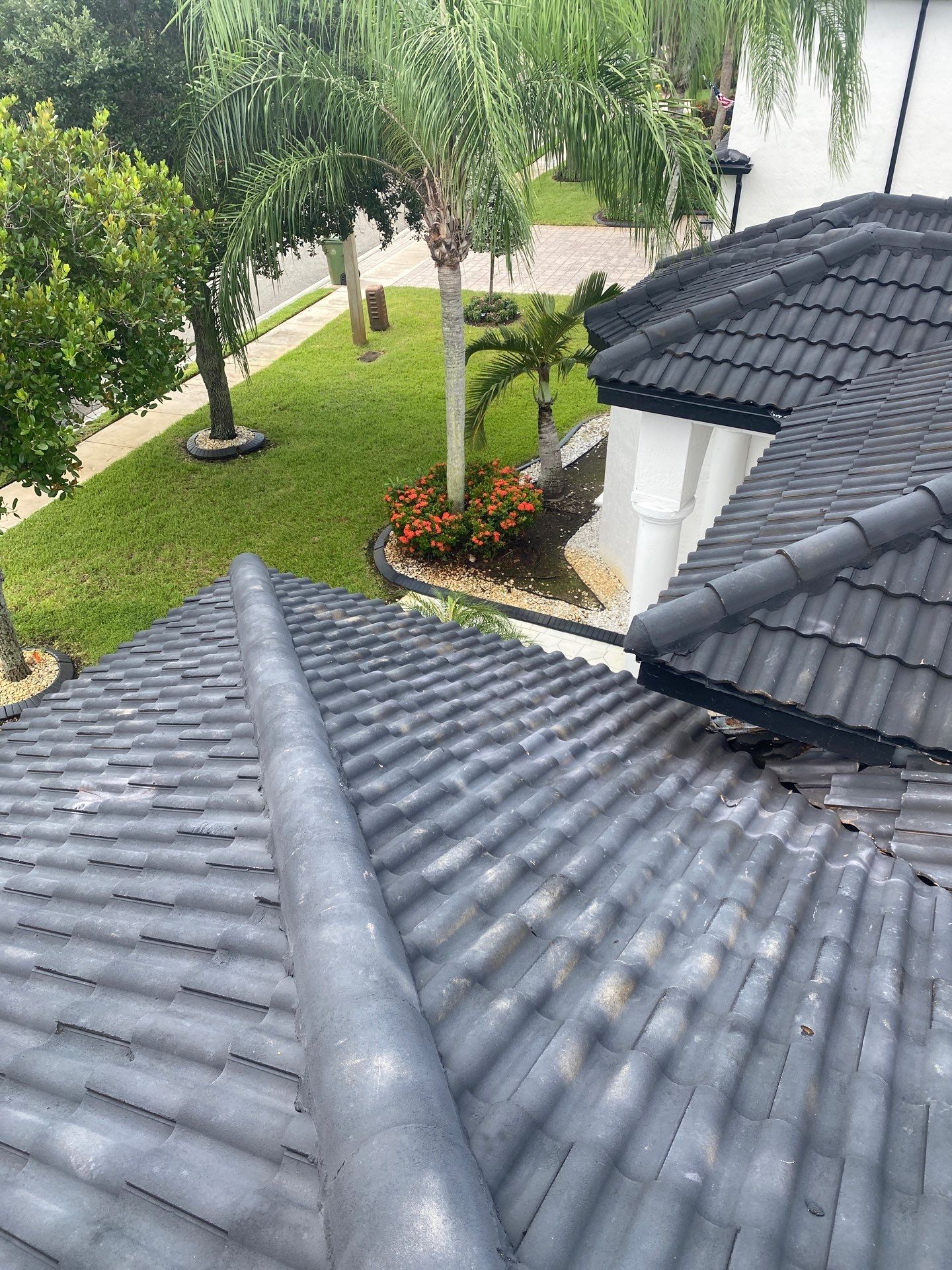 Standing Seam Metal Roof Installation – Pembroke Pines, FL by ASP SuperHome