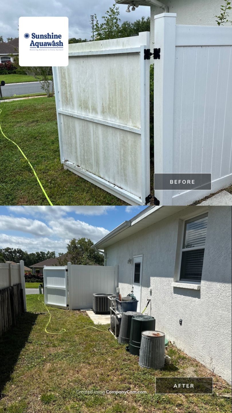 1-Story House Wash, Driveway, Patio/Lanai & Screen Enclosure Cleaning in Oakley Community, Ellenton, FL | Sunshine AquaWash by Sunshine AquaWash