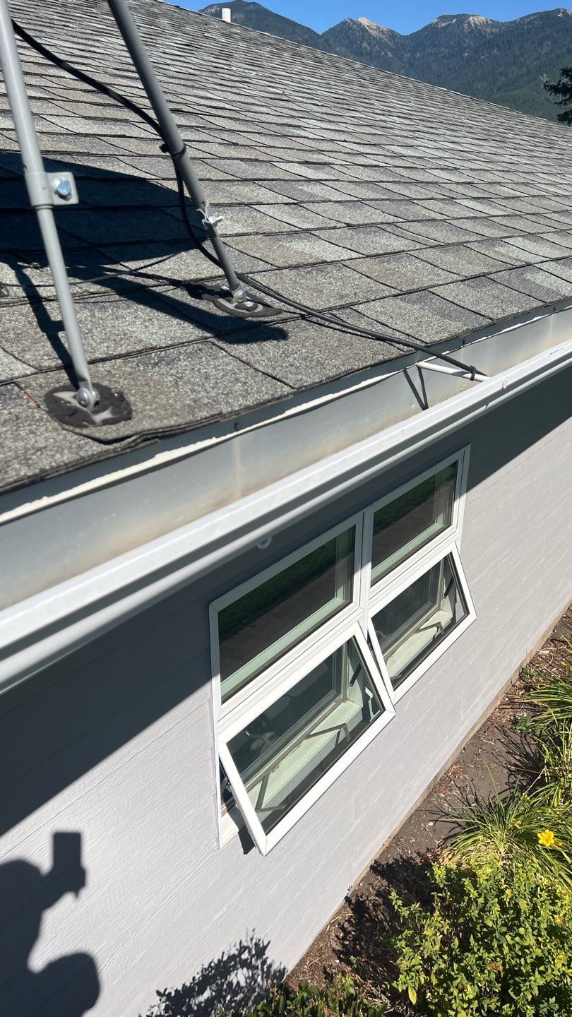 Owens Corning TruDefinition Duration - Estate Gray by Montana Roofing Solutions