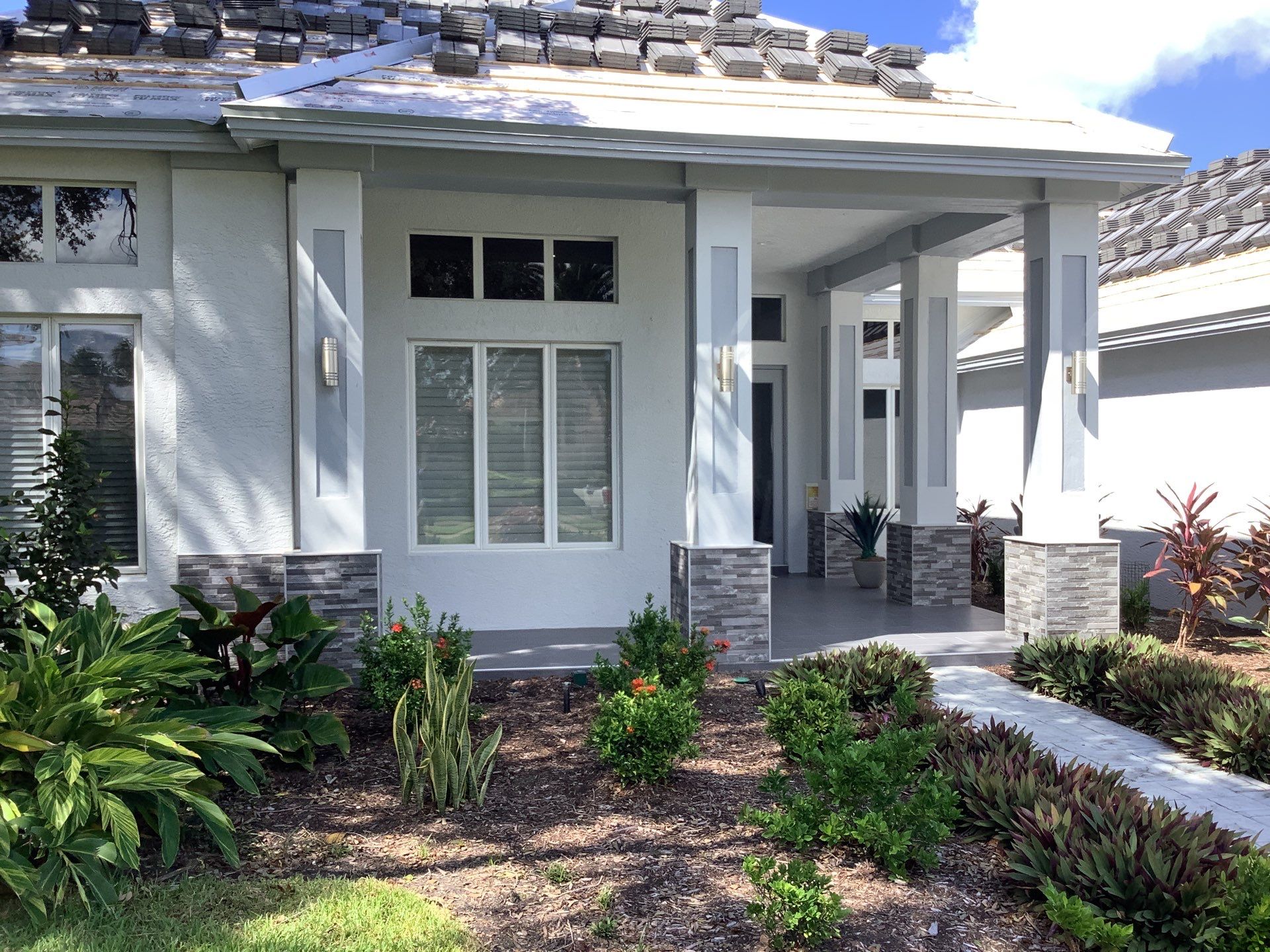7-Inch Seamless Gutters Installation for Heavy Rain in Bonita Springs FL by Gutter Professors