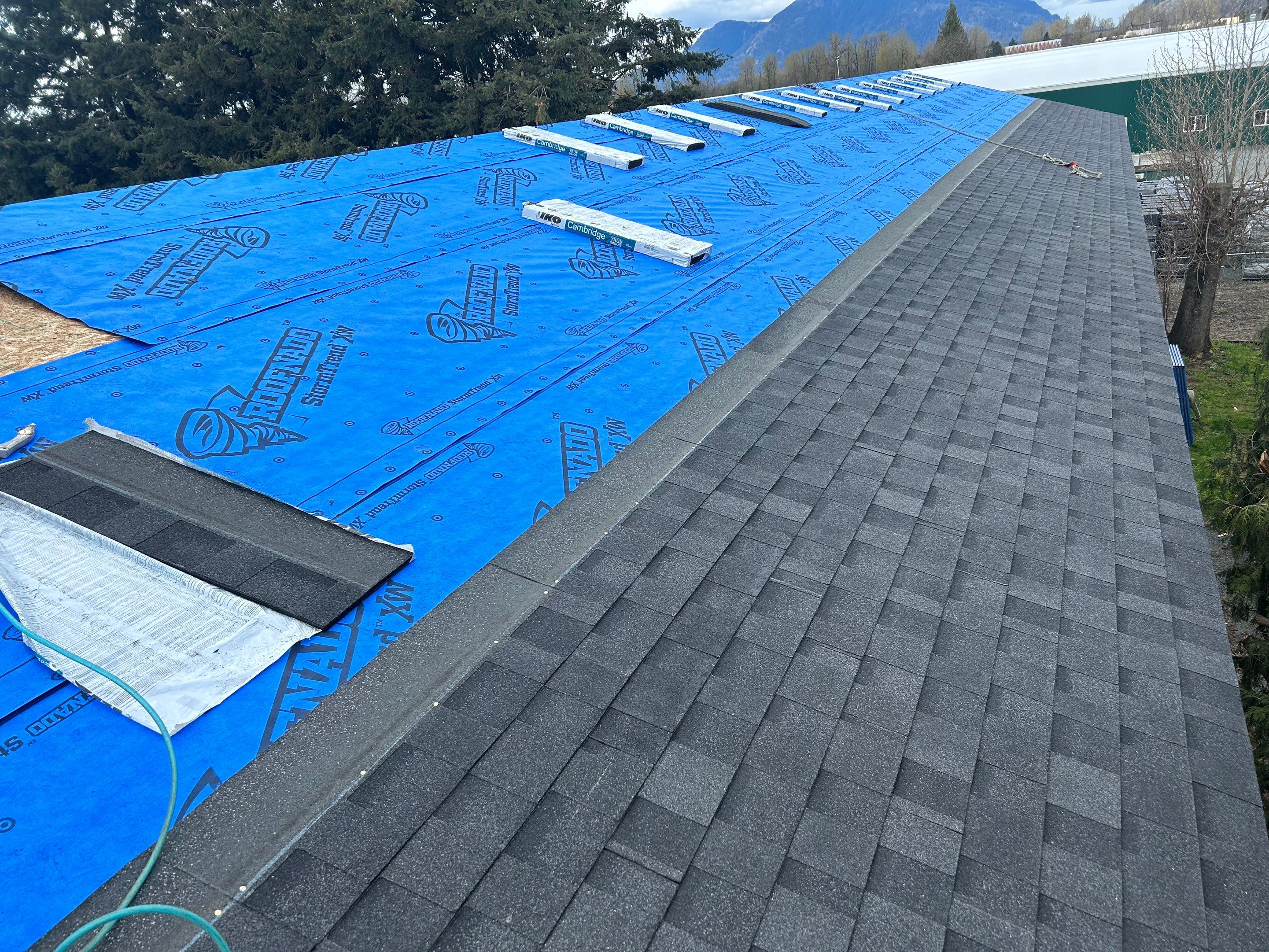 Residential Roofing Installation using IKO Dual Black Biltmore by Top Notch Roofing Inc