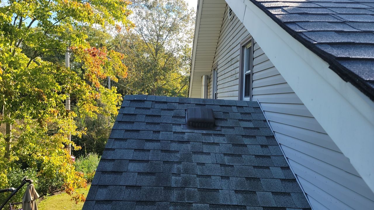 CERTAINTEED LANDMARK COLOR: COBBLESTONE GREY DRIP EDGE: WHITE by Eagle Eye Roofing