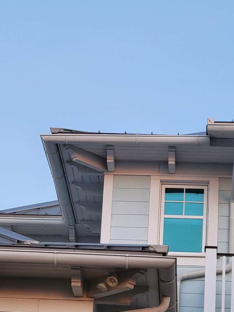 All New 1/2 Round Gutters in Nokomis FL by Gutter Professors
