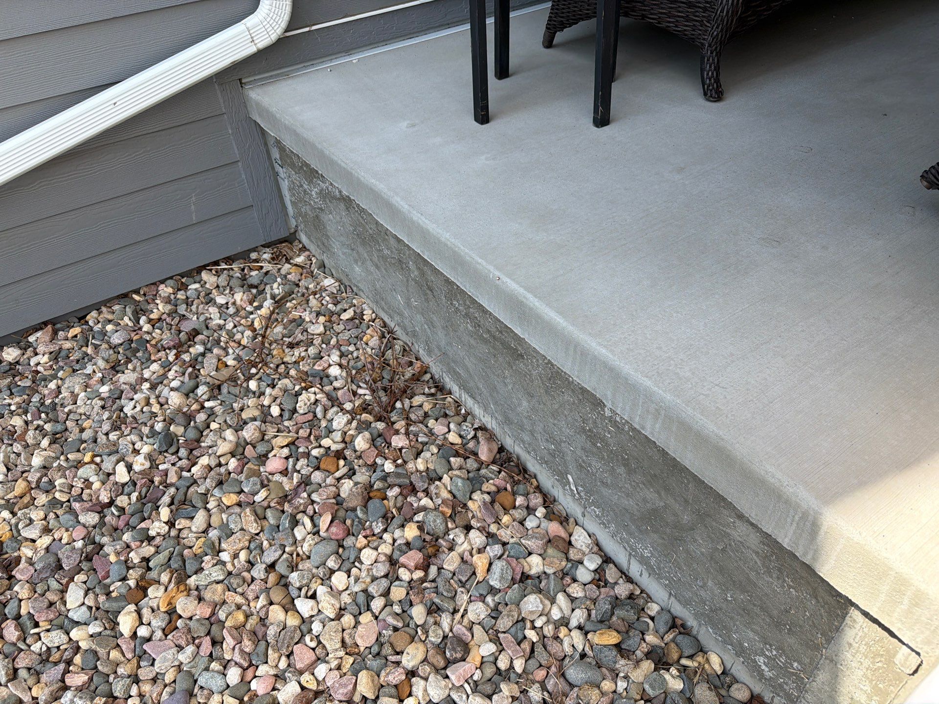 Feather Grey Garage Floor Coating Installation in Valley Springs by Select Painting, Coatings & Garage Cabinets