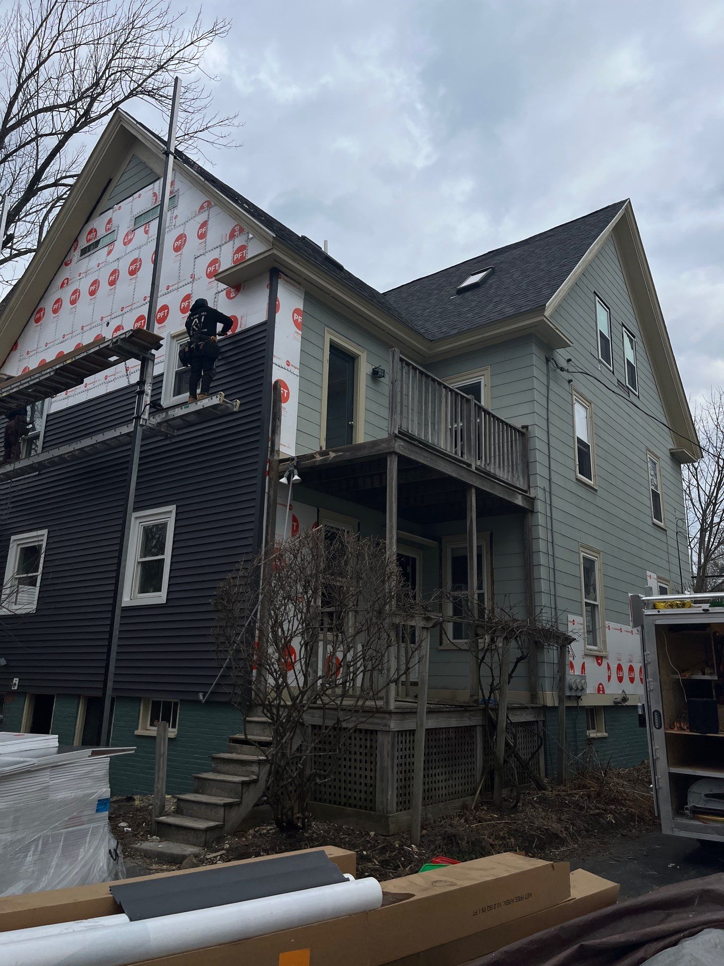 Portsmouth, New Hampshire - Siding Installation by Tall pine roofing