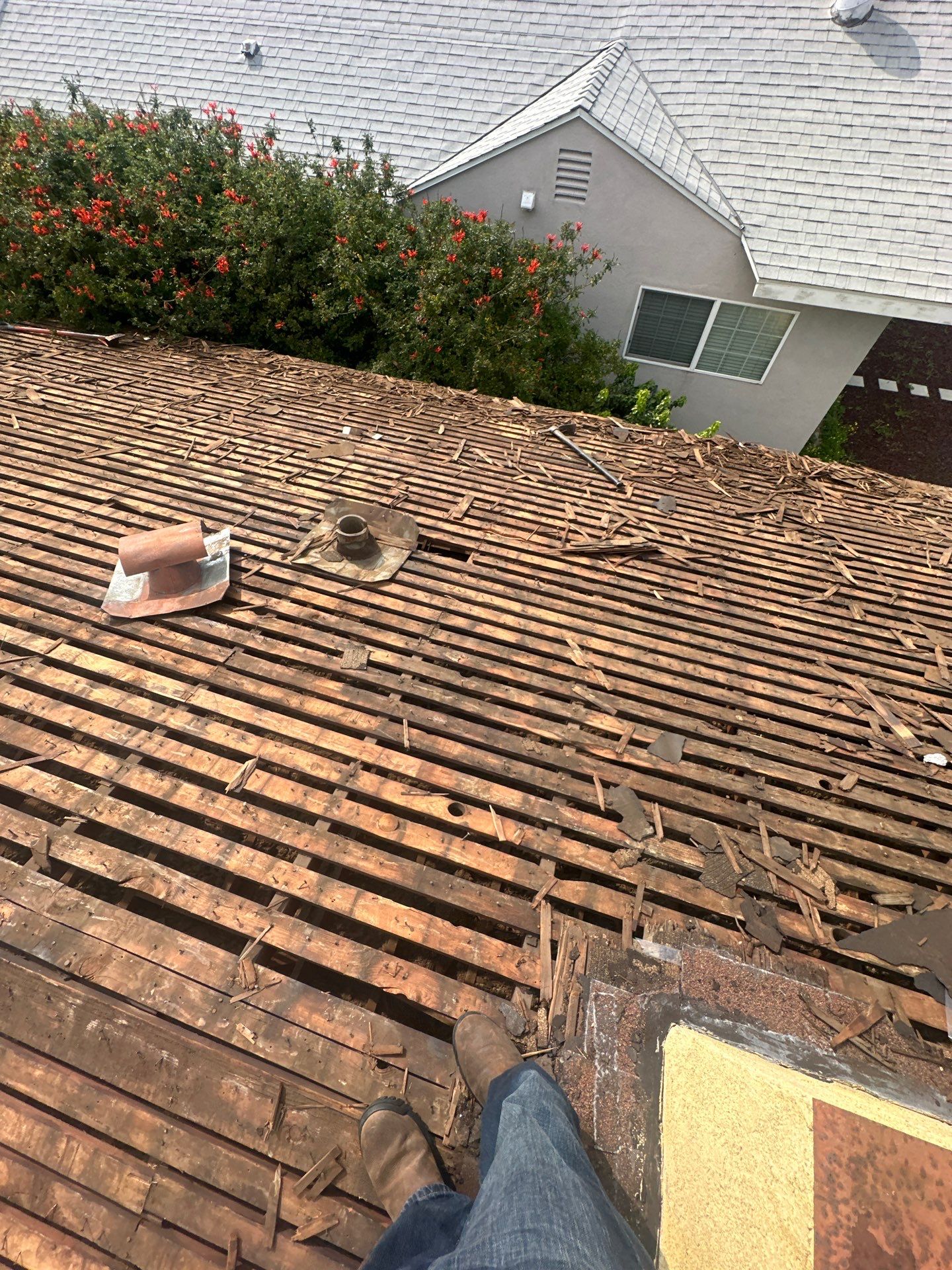 Roof Replacement - Burbank, CA 91504 by Epic Roof Replacement