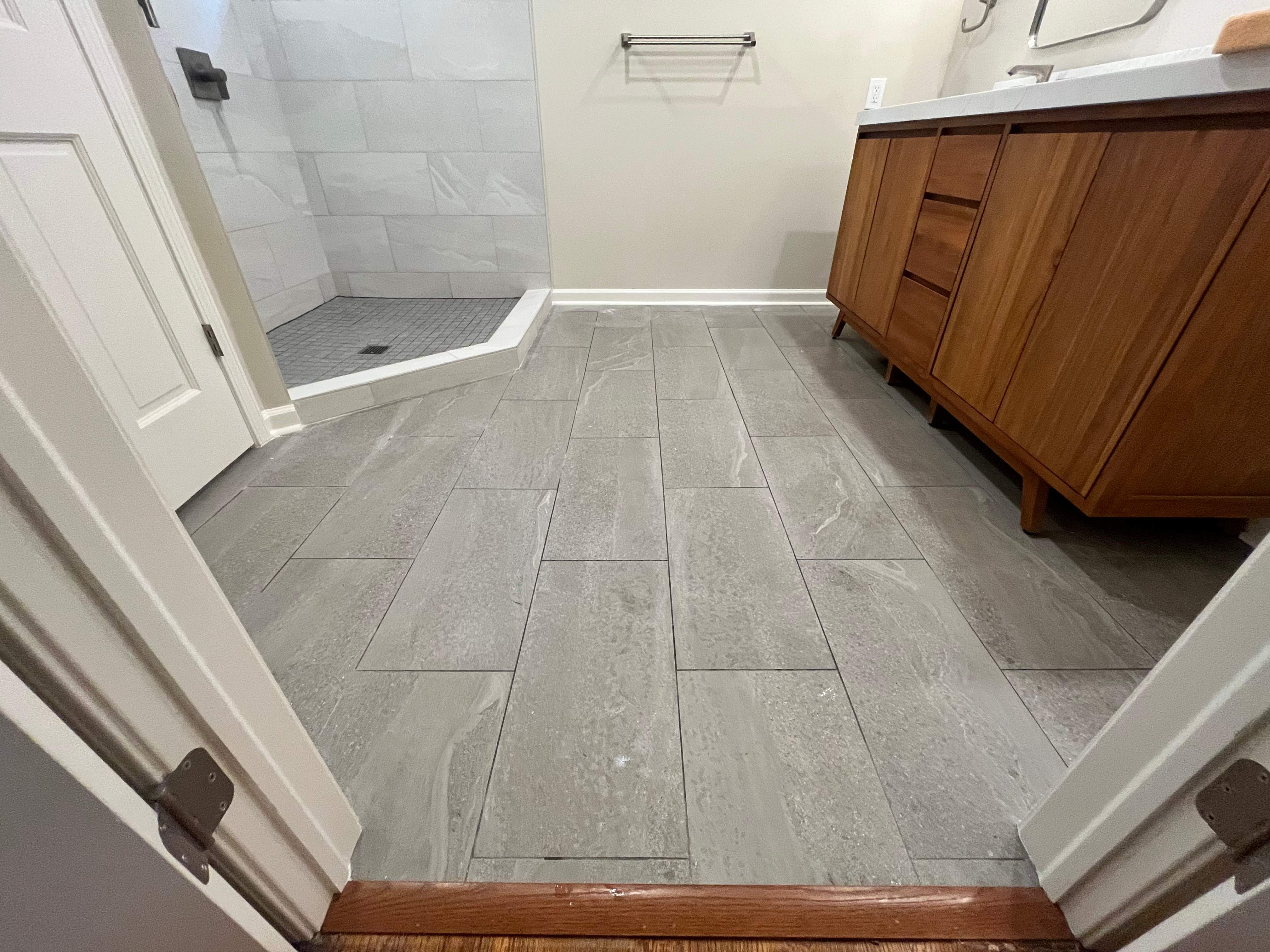 Master bathroom renovation by Prudencio