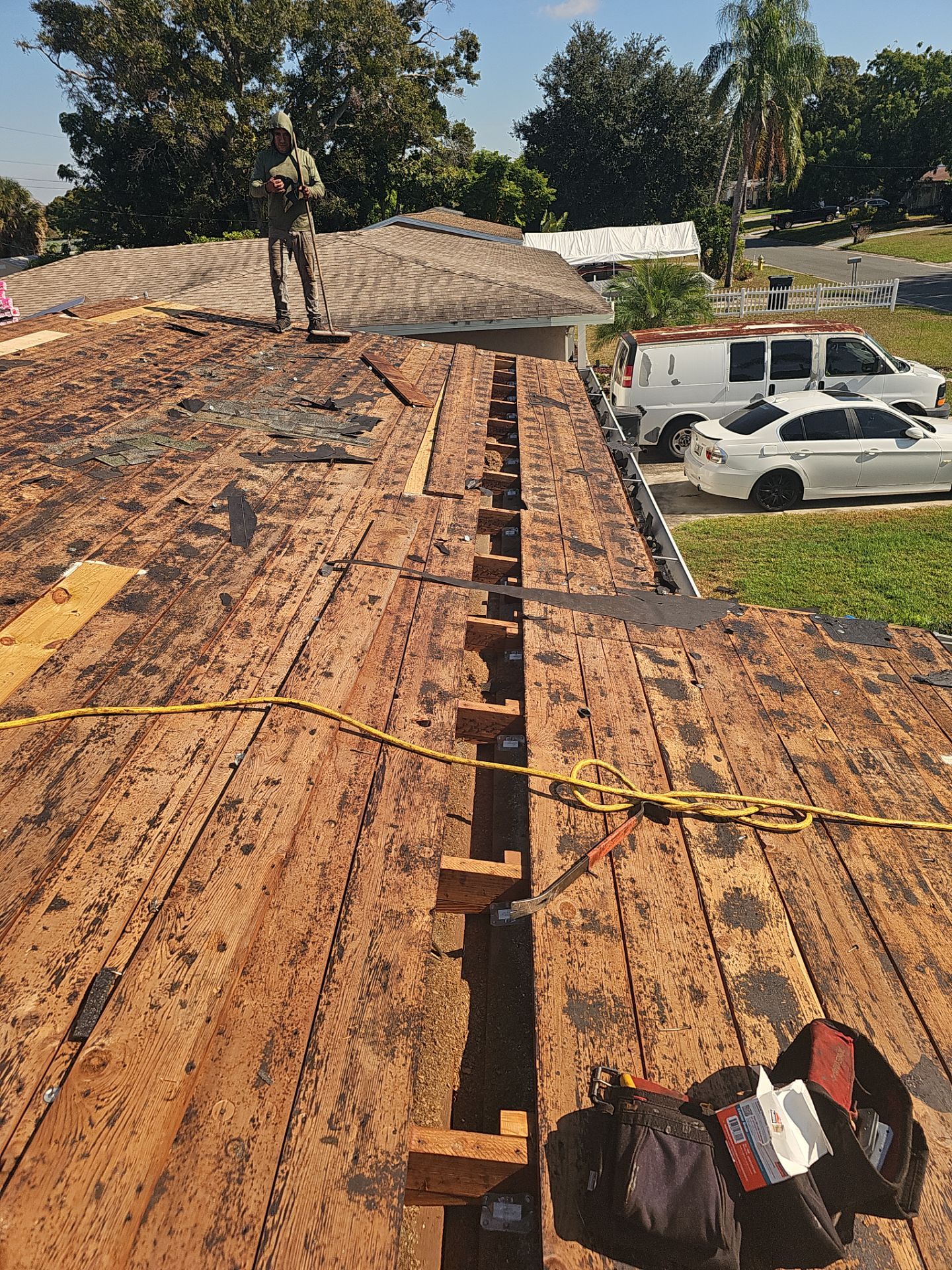 Project in St. Petersburg 33709 by Mitchell Roofing Company LLC 