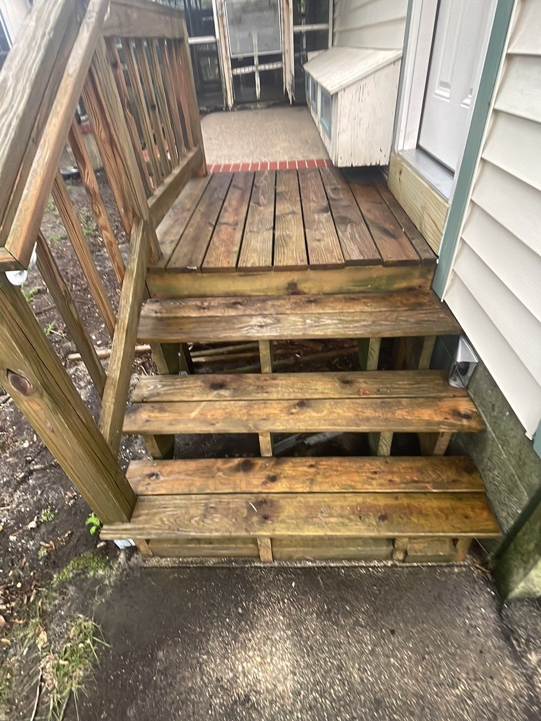 Deck Cleaning & House Wash by SJ Exterior