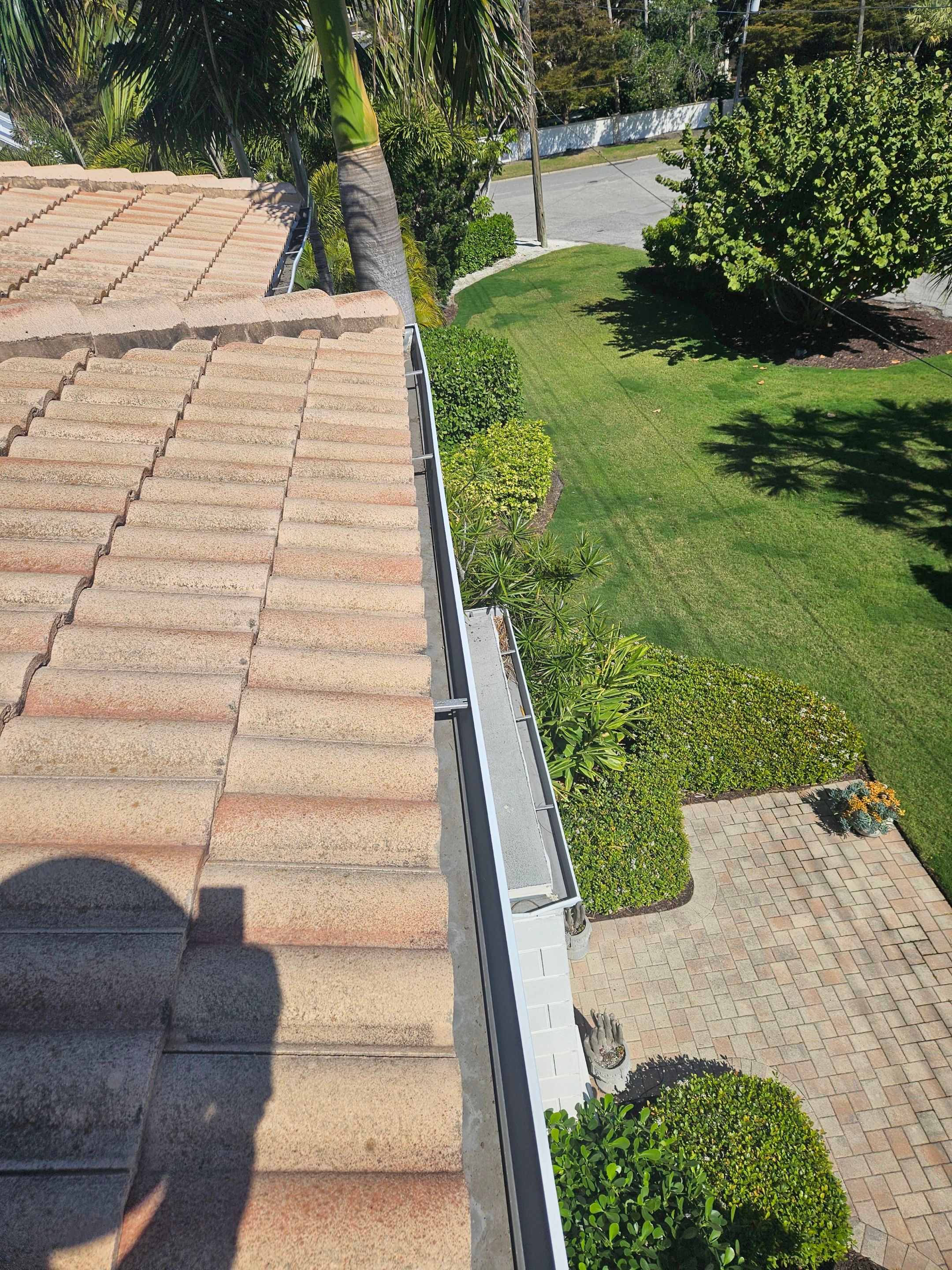 Gutter Cleaning in Sarasota FL by Gutter Professors