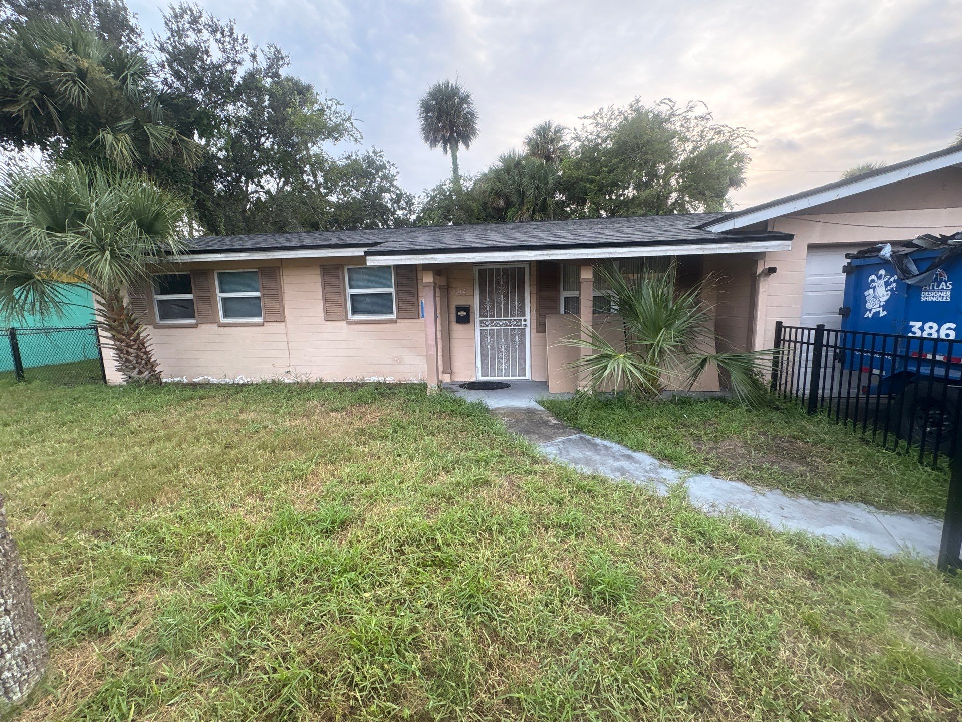 Residential Roof Replacement With Pinnacle Shingles in Daytona Beach by Pinnacle Roofing Group